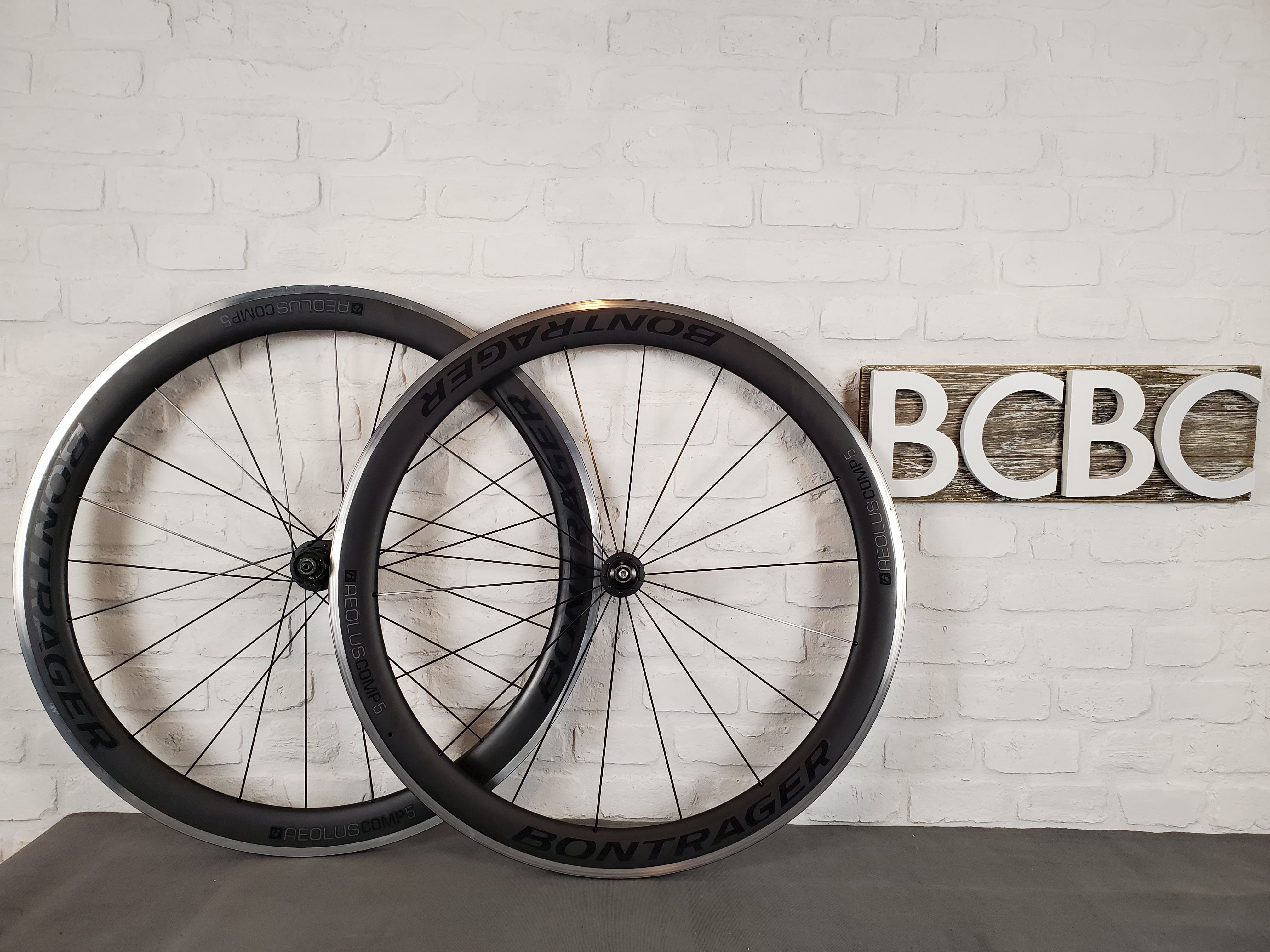 Bontrager aeolus comp store 5 disc wheelset