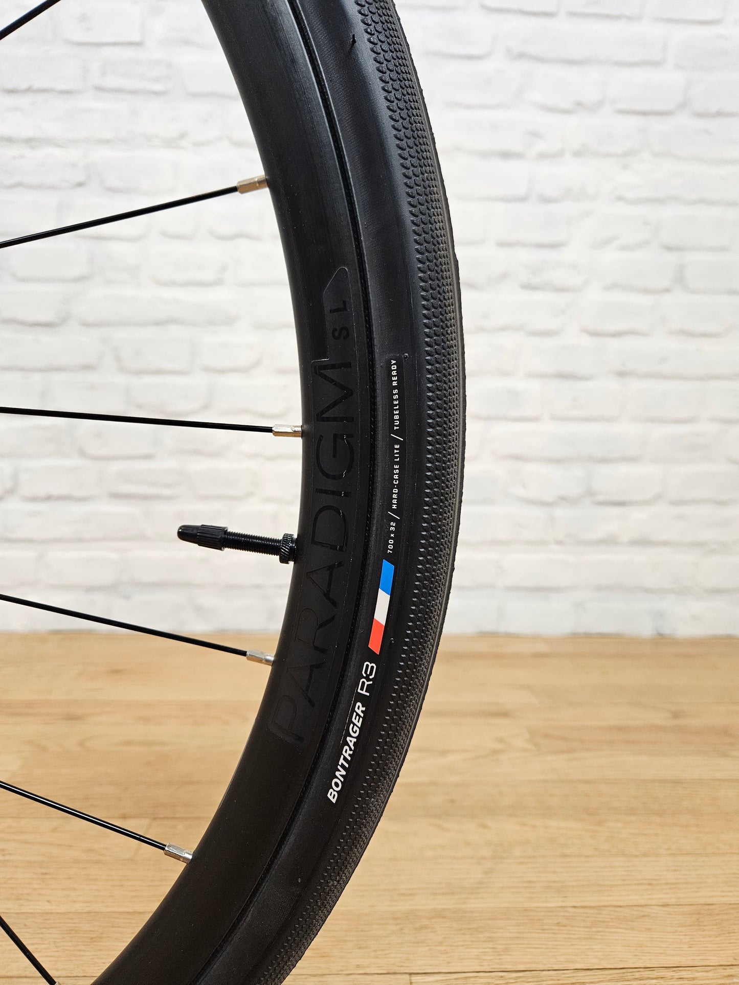 2023 Trek Domane SL 5 Disc 105 NEW - Brooklyn Carbon Bike Co.