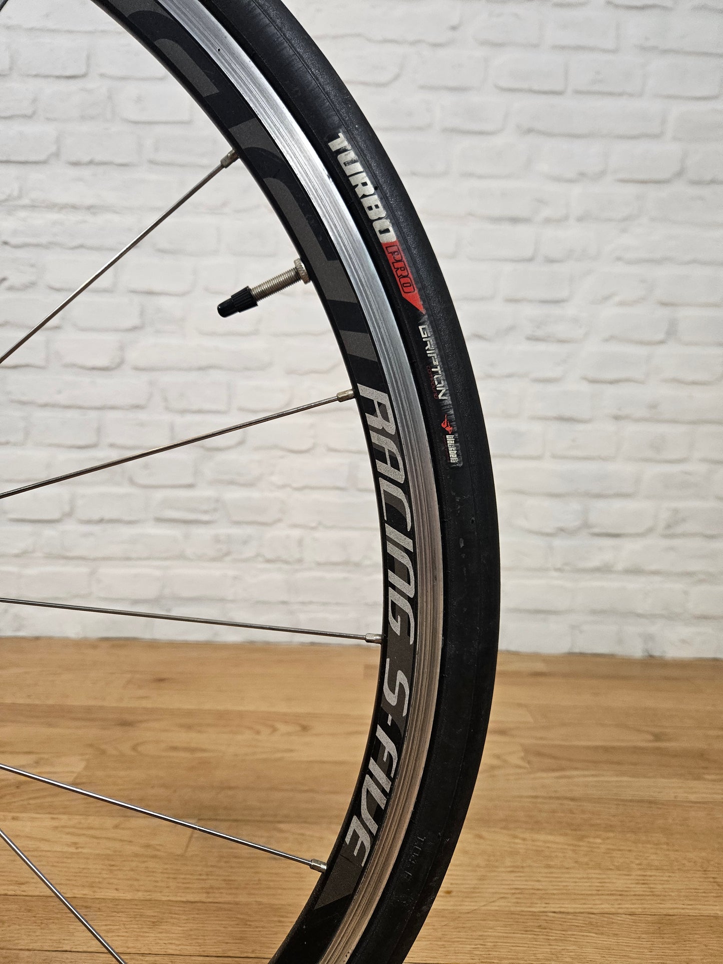 2015 Specialized Tarmac SL5 105 - Brooklyn Carbon Bike Co.