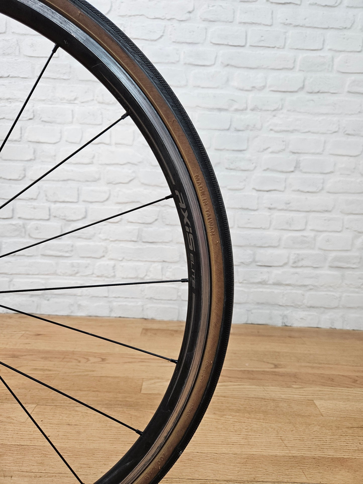 Used 2017 Specialized Roubaix SL4 105 56cm - Brooklyn Carbon Bike Co.