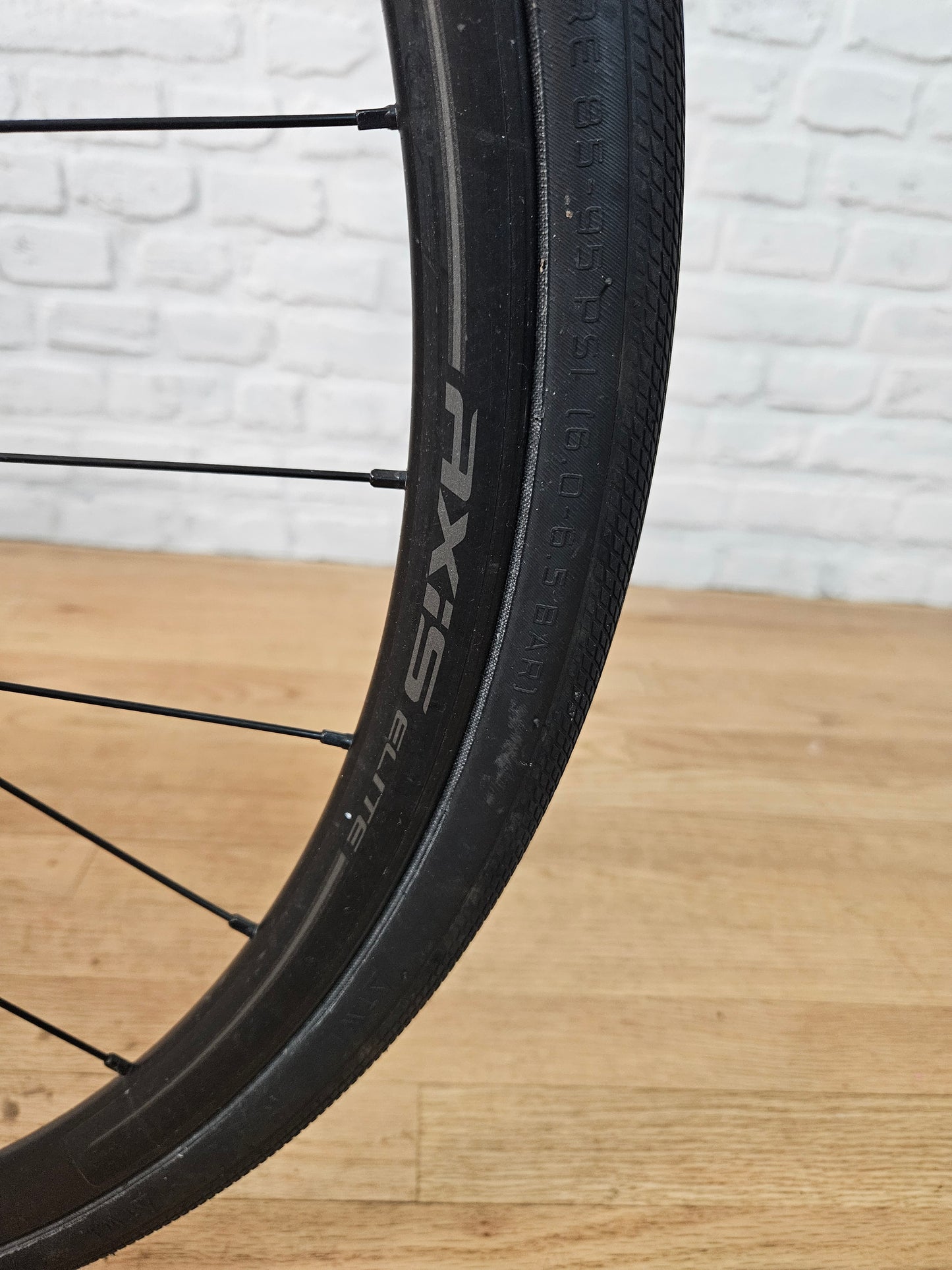 Used 2021 Specialized Roubaix Disc Futureshock Tiagra – Size 52cm - Brooklyn Carbon Bike Co.