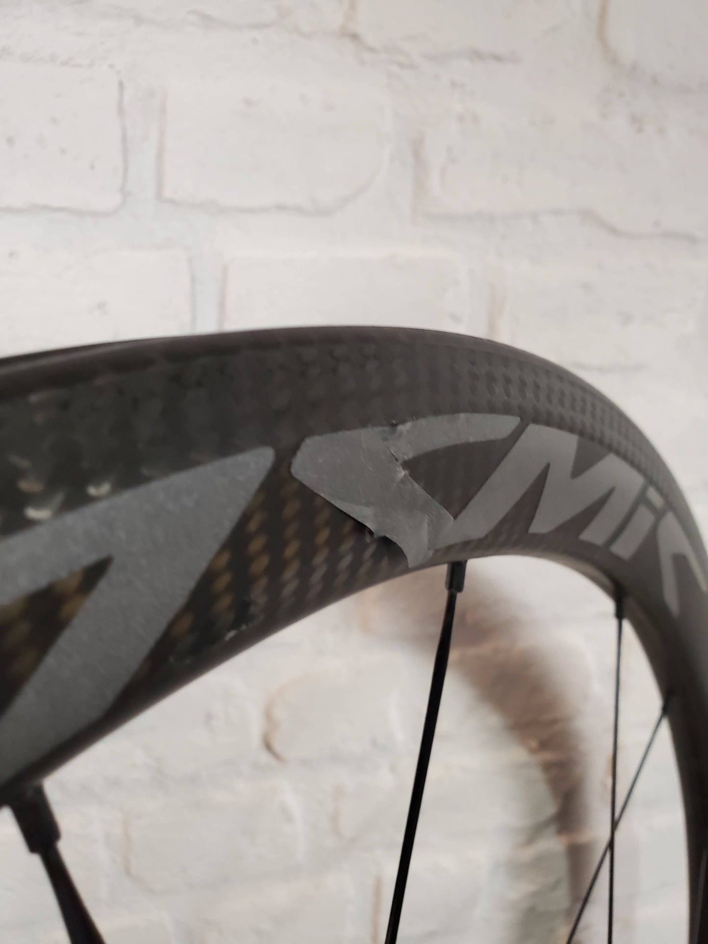 Mavic Cosmic Carbone SSC Carbon Fiber Clinchers 11 Speed Shimano 700c - Brooklyn Carbon Bike Co.
