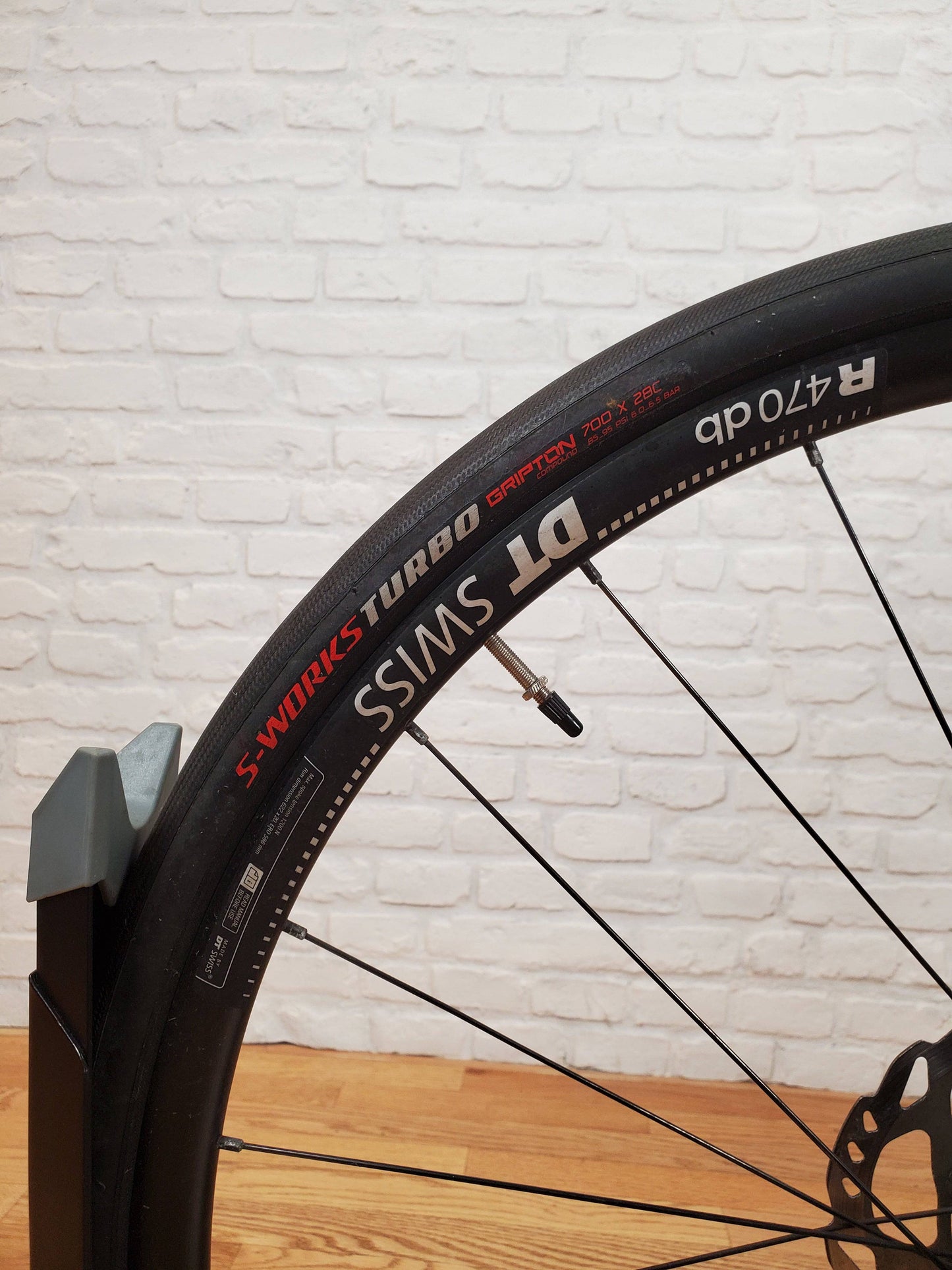 2018 Specialized Roubaix Sport Disc Futureshock 105 - Brooklyn Carbon Bike Co.