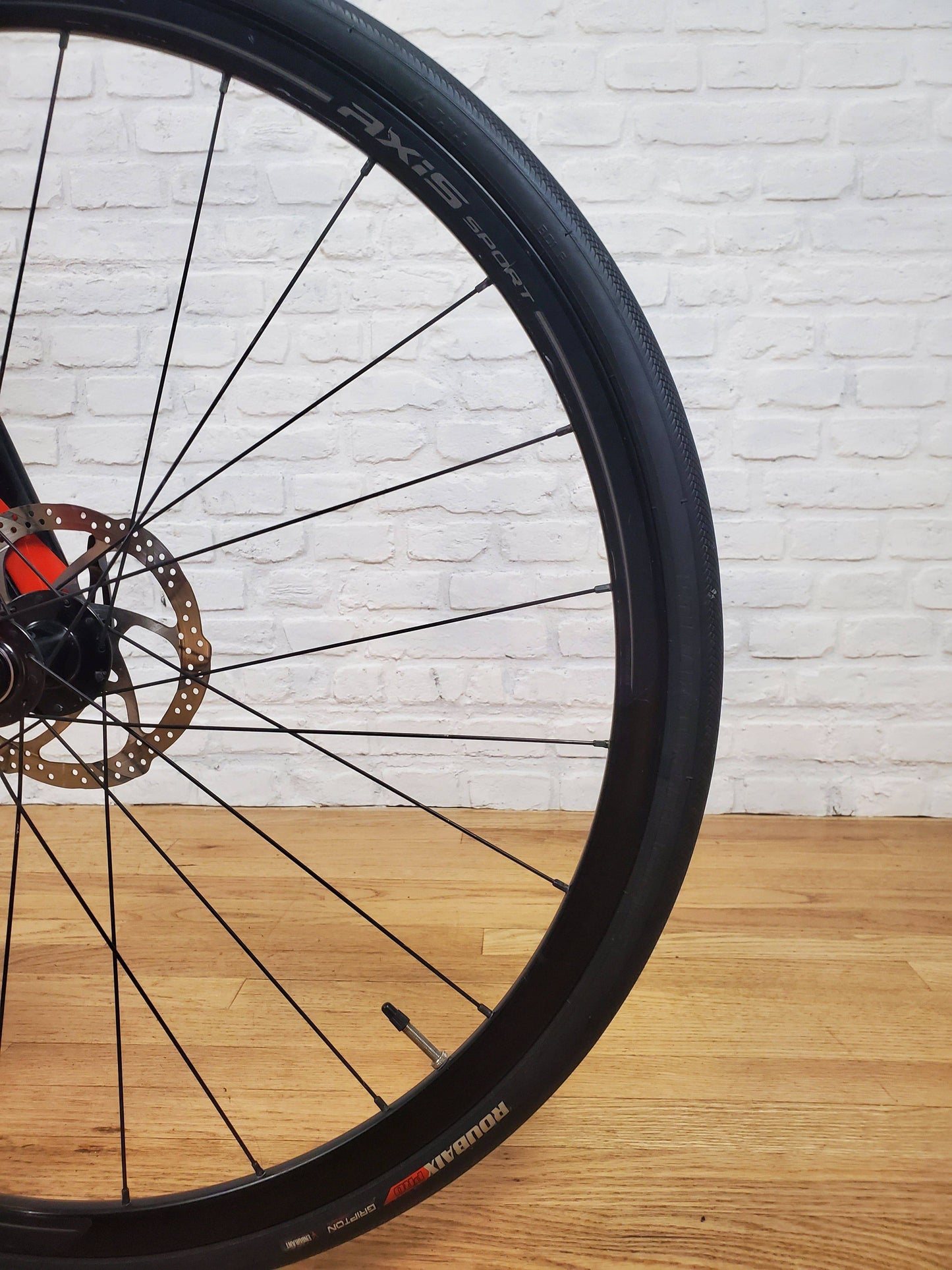 2018 Specialized Roubaix Sport Disc Futureshock 105 - Brooklyn Carbon Bike Co.