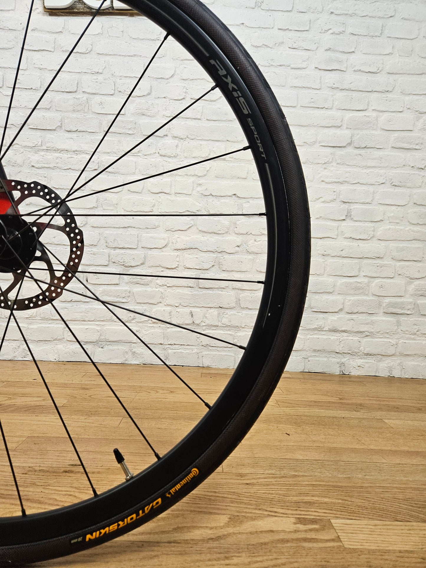 2018 Specialized Roubaix Sport Disc Futureshock 105 - Brooklyn Carbon Bike Co.