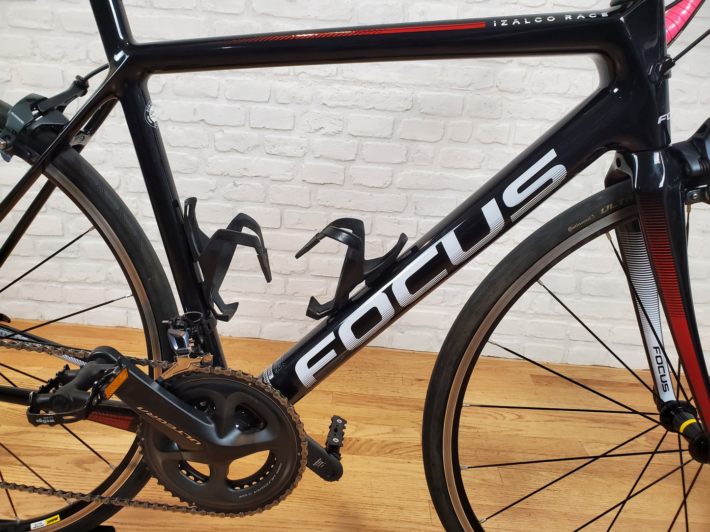 2018 Focus Izalco Race Ultegra