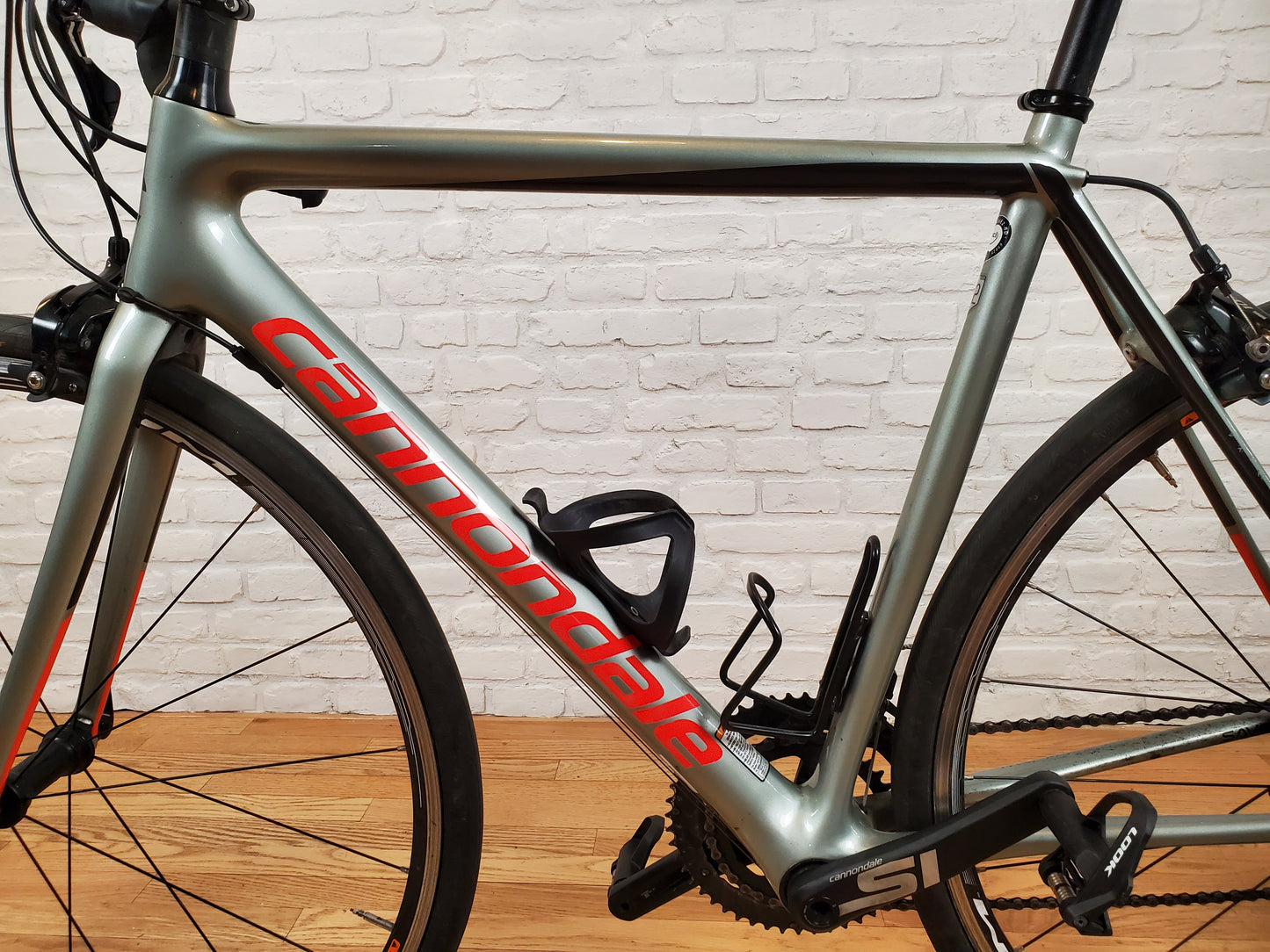 2019 Cannondale SuperSix EVO 105