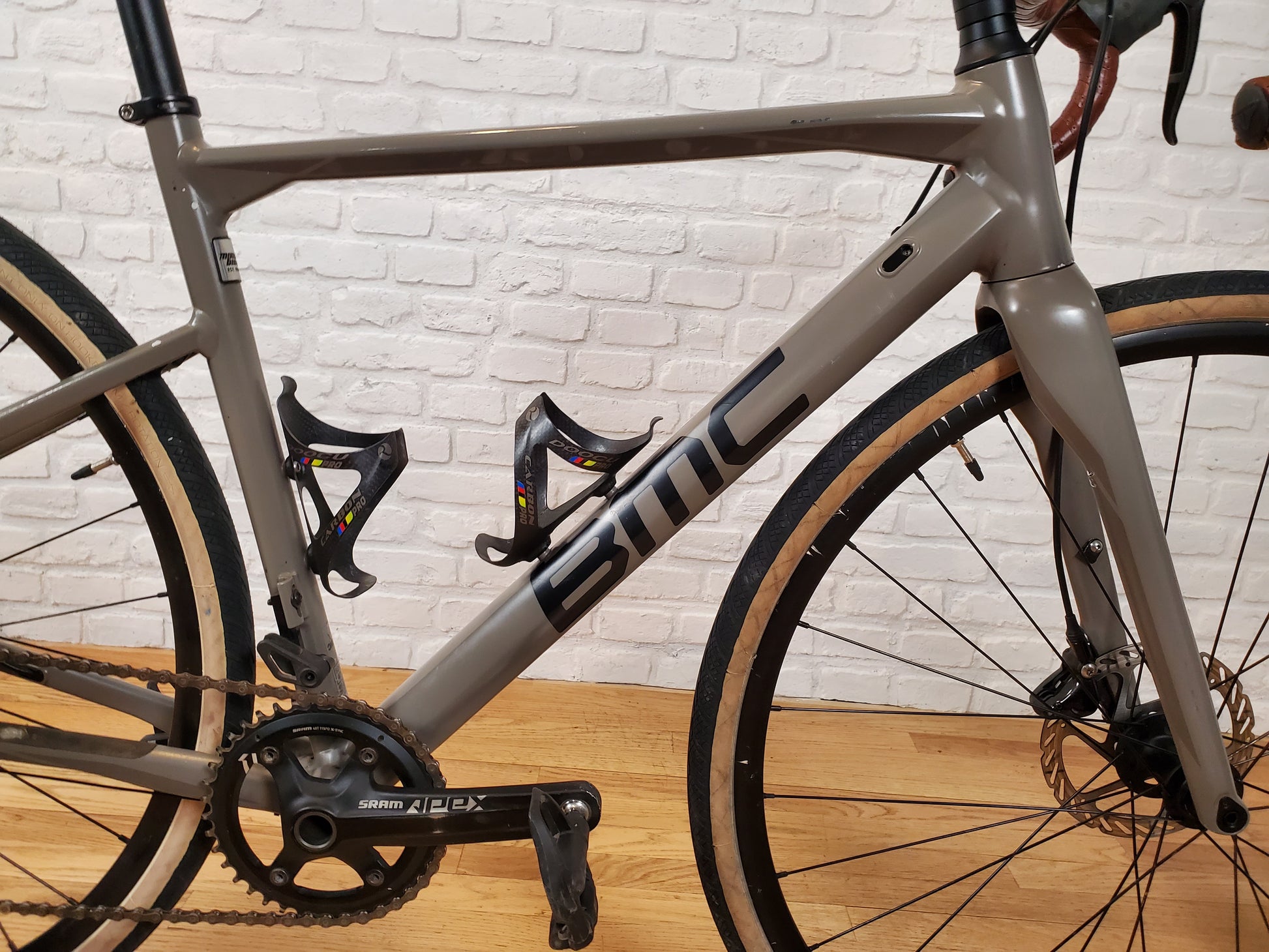 2019 BMC RoadMachine X Disc SRAM Apex - Brooklyn Carbon Bike Co.