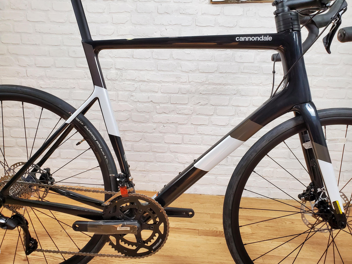 2022 Cannondale SuperSix EVO Carbon Disc 105 NEW - Brooklyn Carbon Bike Co.