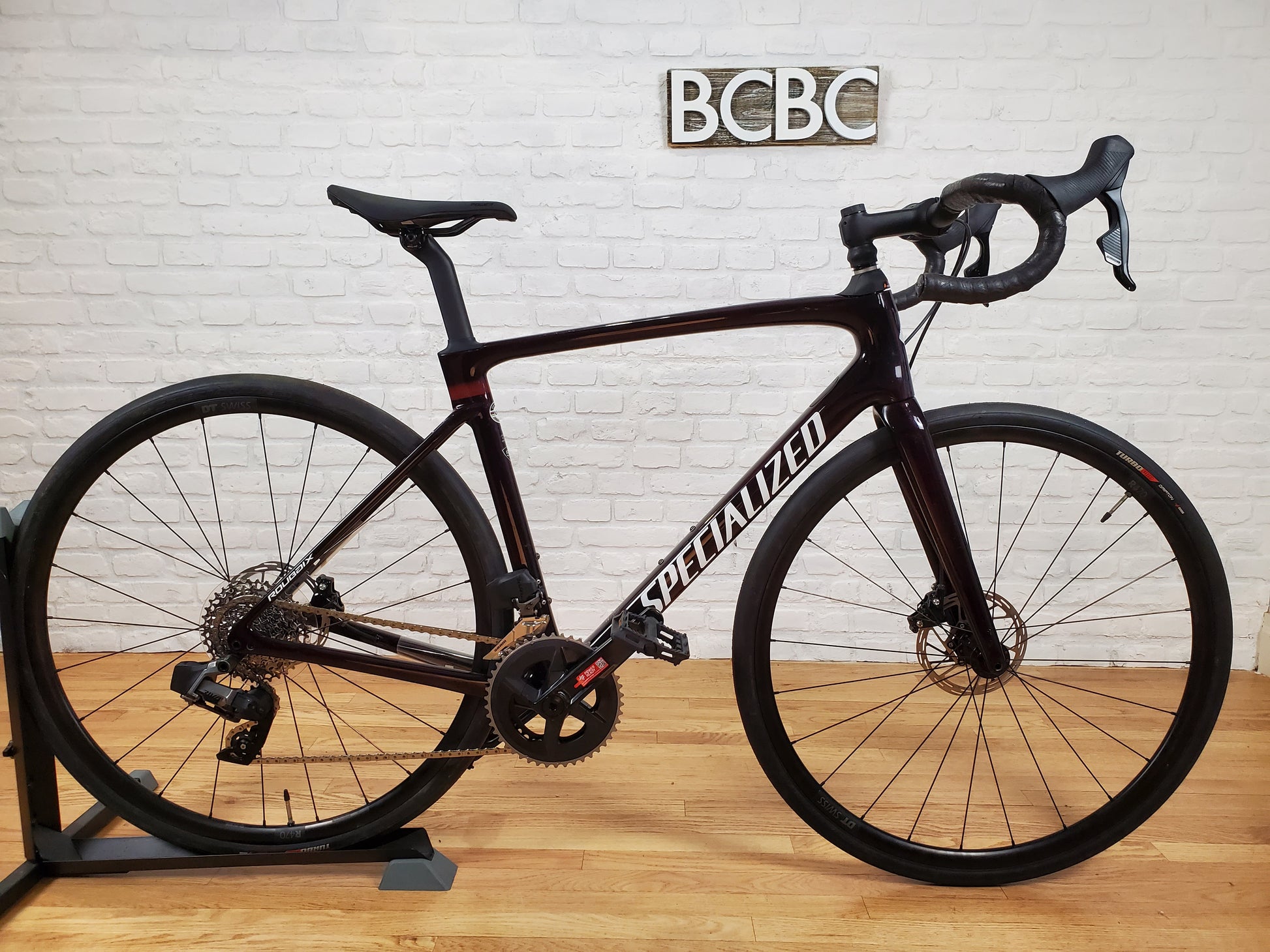 NEW carbon fiber bike for sale. Specialized Roubaix 