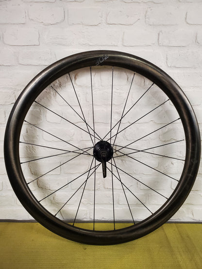 Zipp 302 Carbon Fiber Clinchers 11 Speed Shimano 700c 9