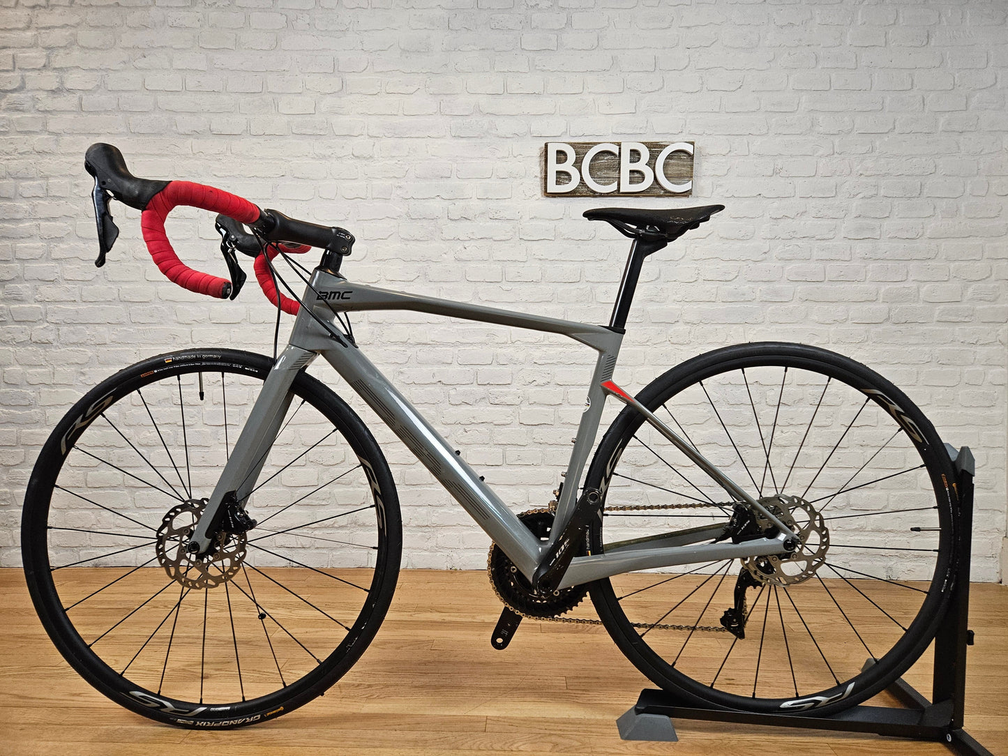 2020 BMC RoadMachine 02 THREE 105 - Brooklyn Carbon Bike Co.