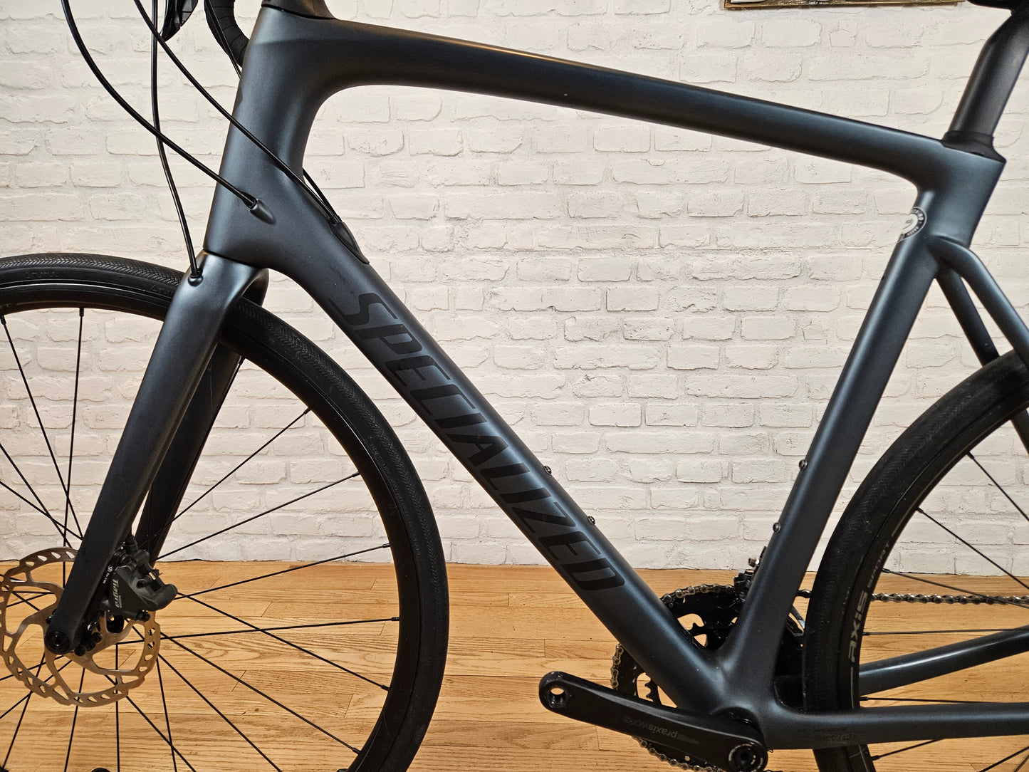 2023 Specialized Roubaix Disc Futureshock Tiagra