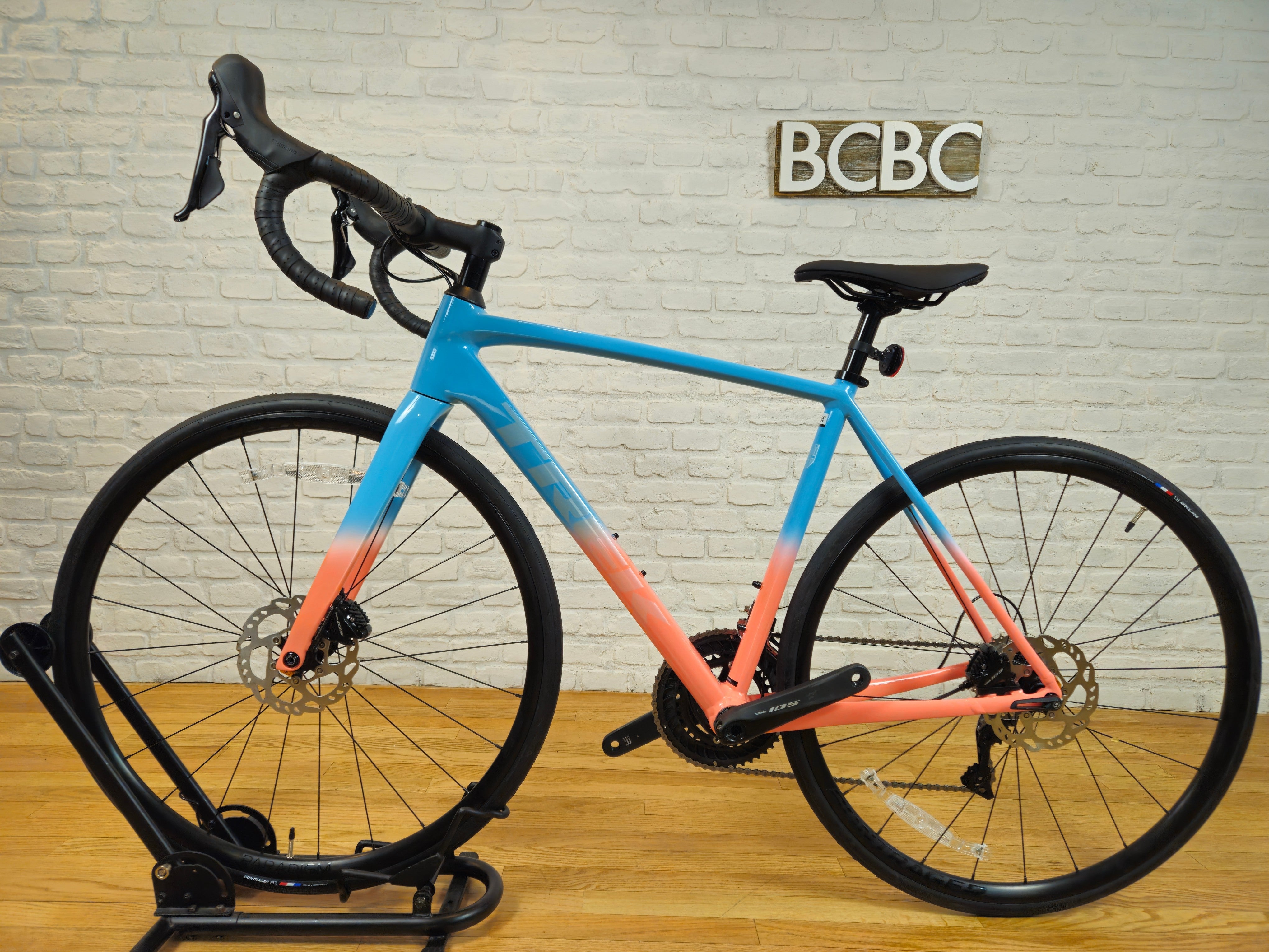 2023 Trek Emonda ALR 5 Disc 105 NEW