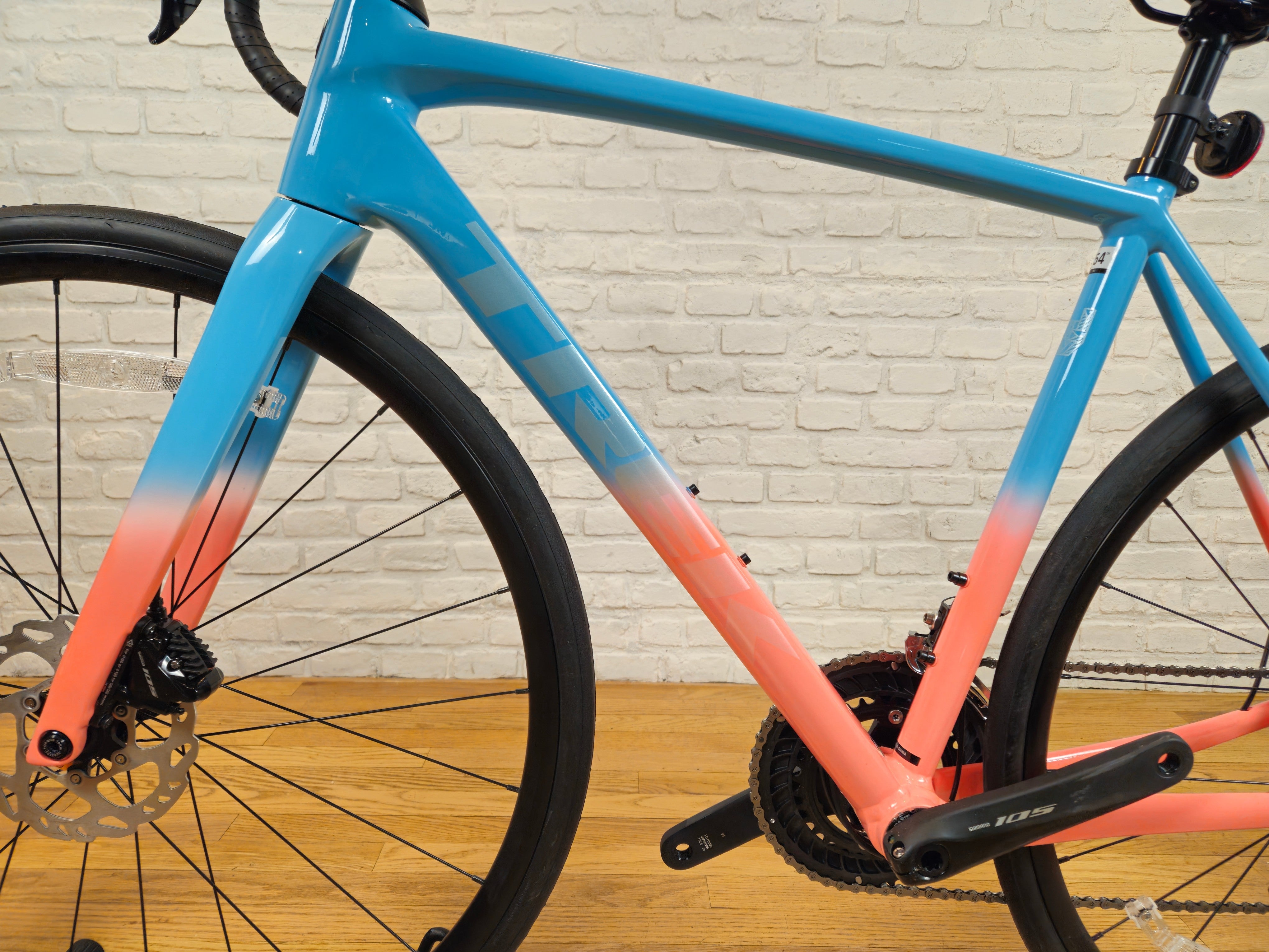 2023 Trek Emonda ALR 5 Disc 105 NEW