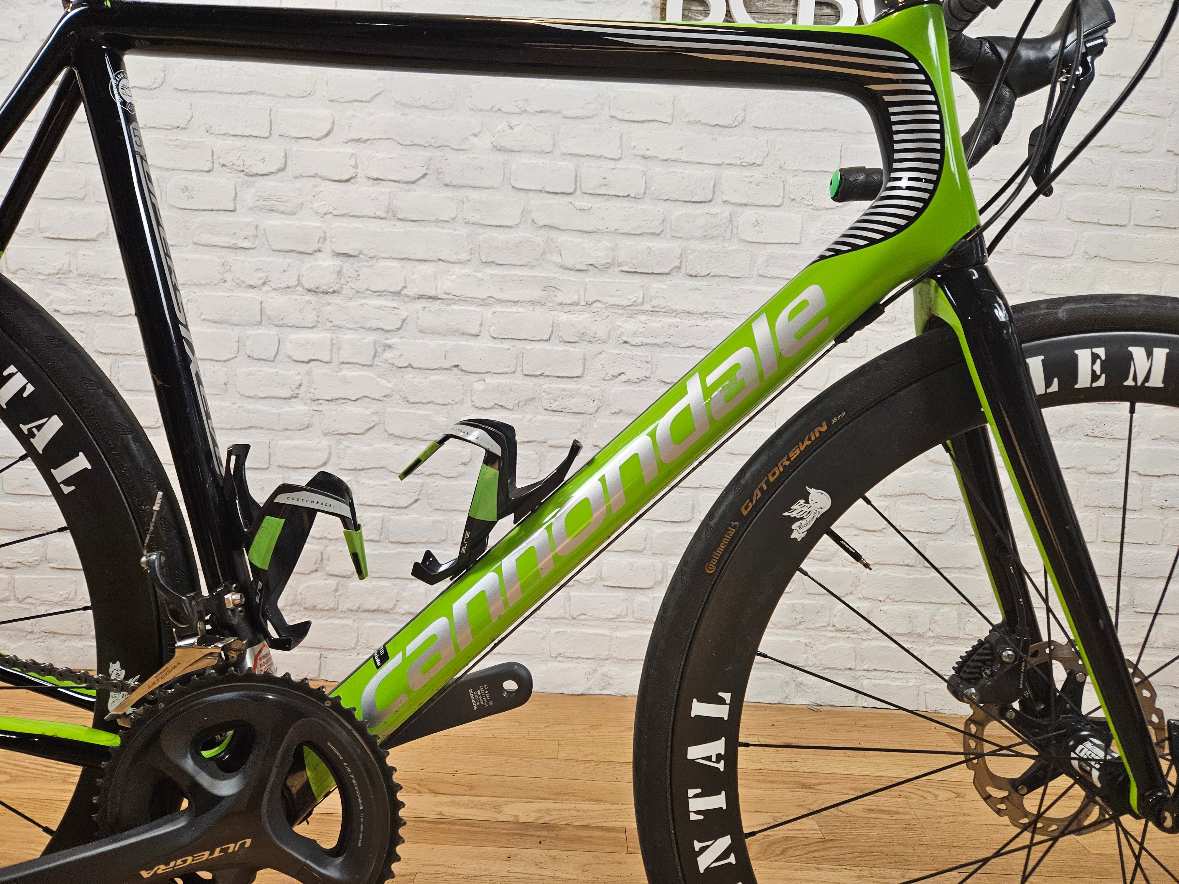 Used Road Bikes for Sale: Cannondale SuperSix EVO Hi Mod SRAM Red