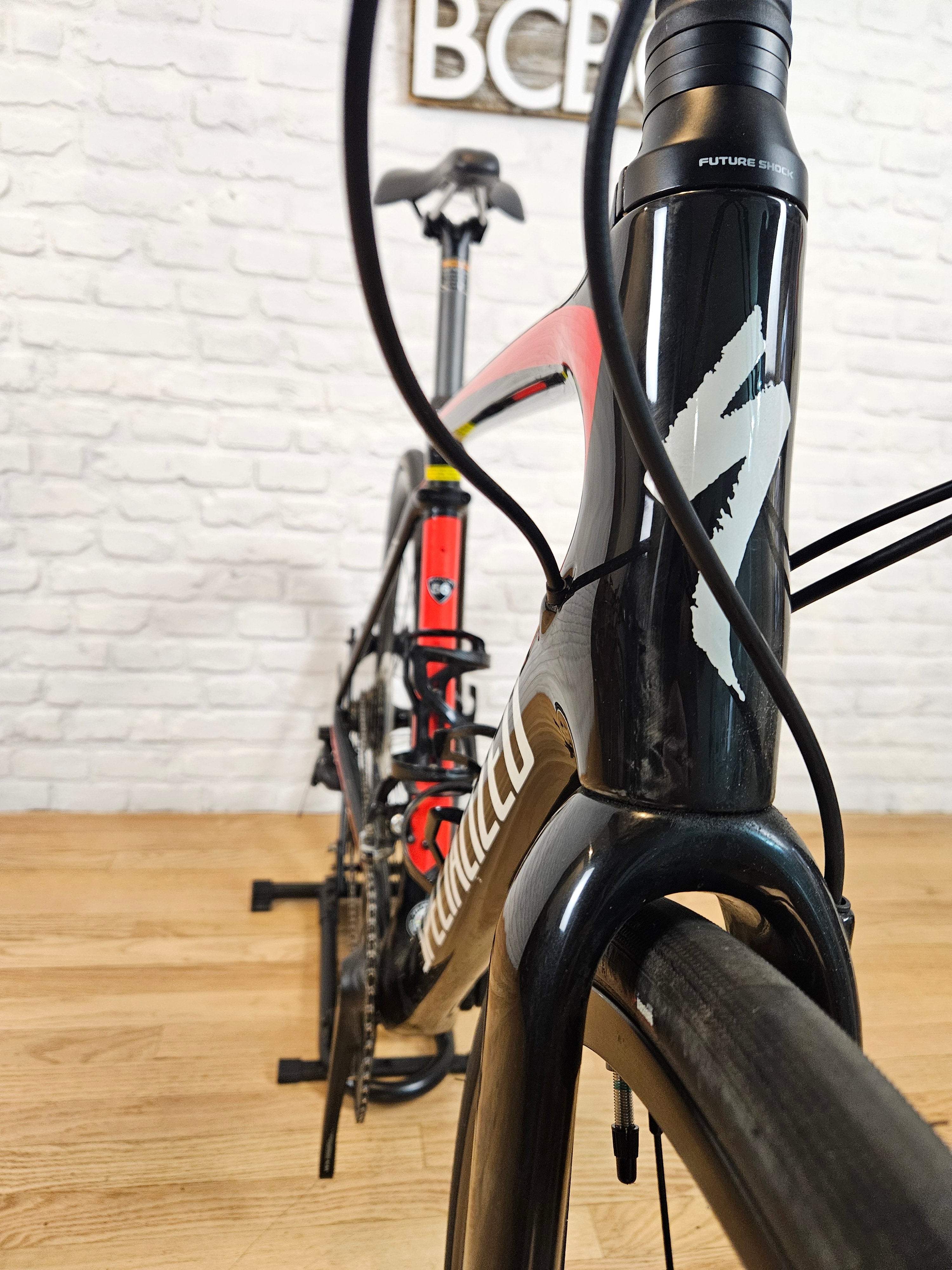Specialized ロードバイク ブラック/レッド Used 2018 Specialized Roubaix Sport Disc Futureshock 105 – Size