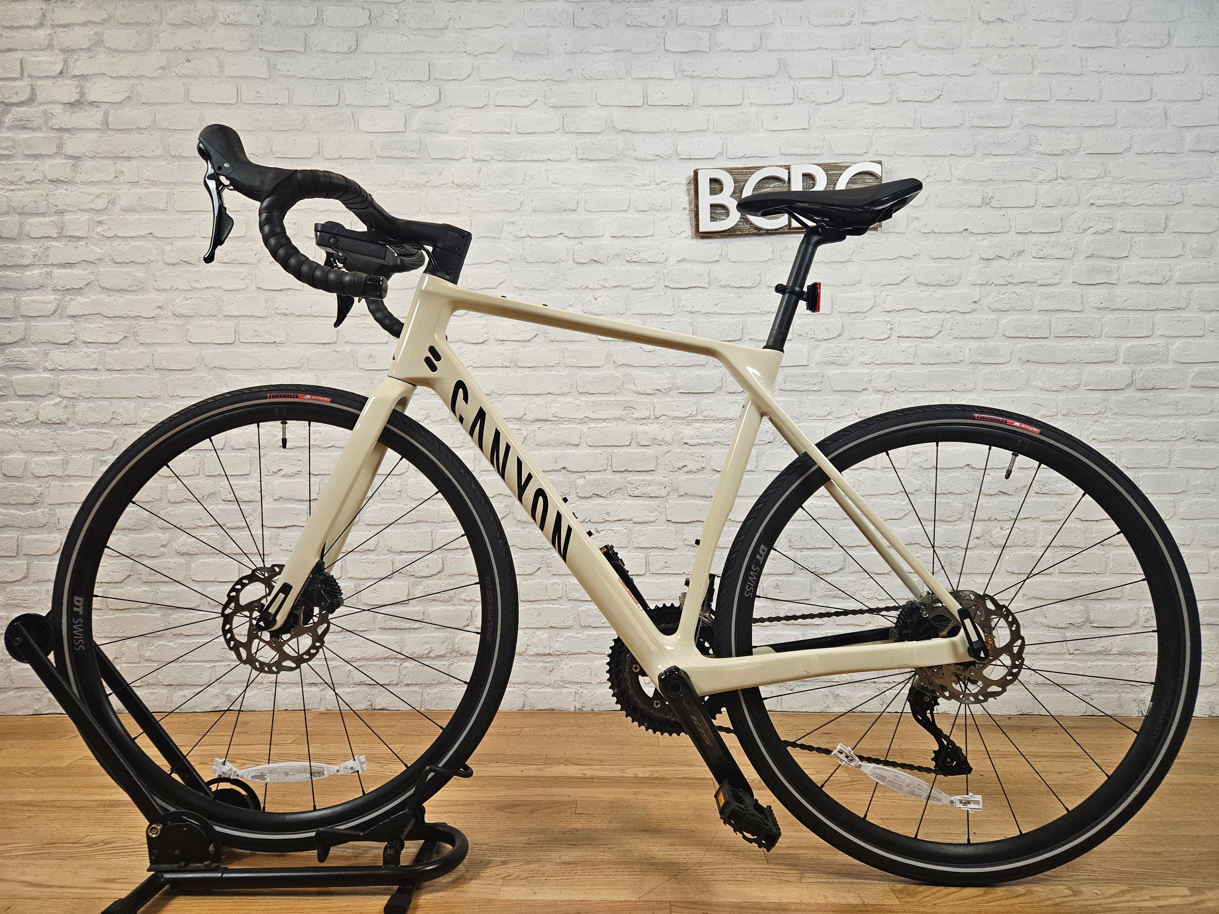 2024 Canyon Endurace CF SL 7.0 Disc 105 | Brooklyn Carbon Bike Co.