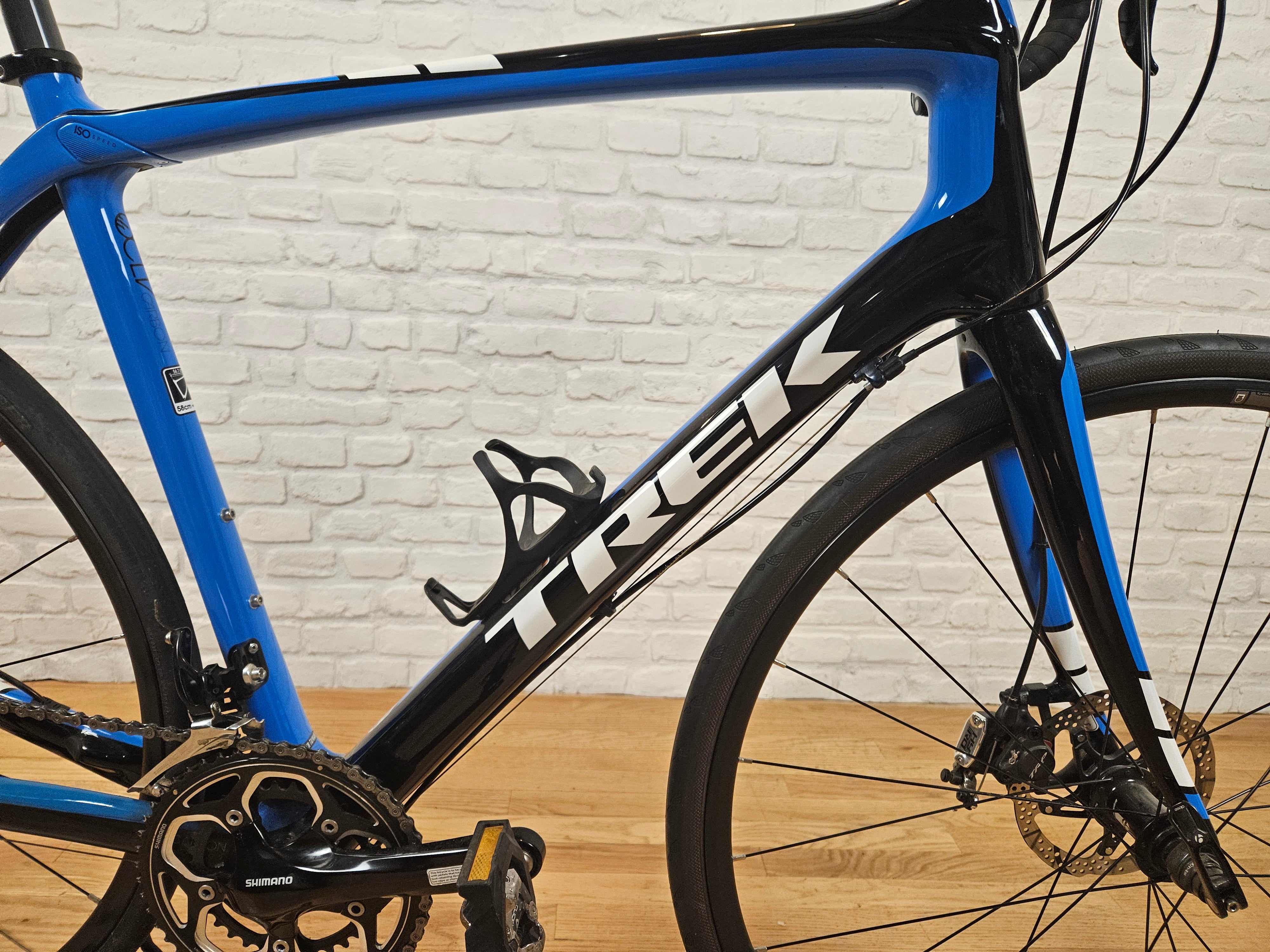 トレックTREK 105 ロードバイク 2015 DOMANE 4.3コルナゴ 2015 Trek Domane 4.3 Disc 105