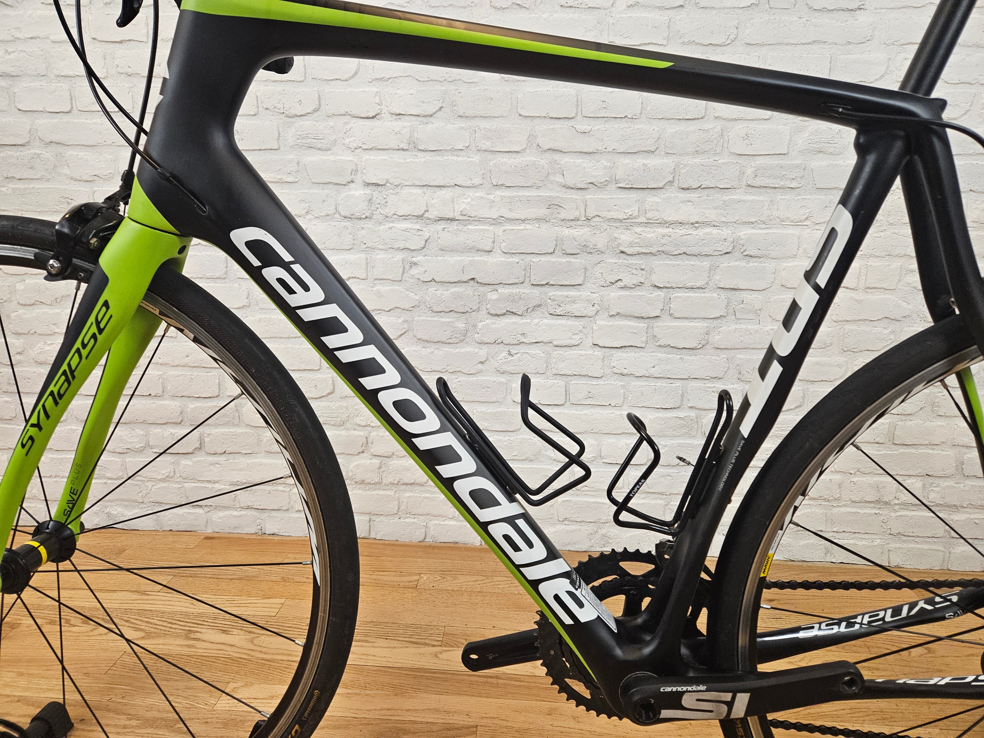 自転車 CANNONDALE 2017 Synapse Carbon 58 2017 Cannondale Synapse Carbon Disc Apex – Specs, Comparisons