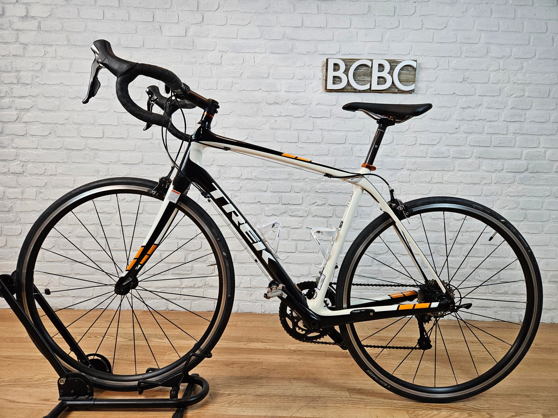 Used 2015 Trek Domane 105 56cm Brooklyn Carbon Bike