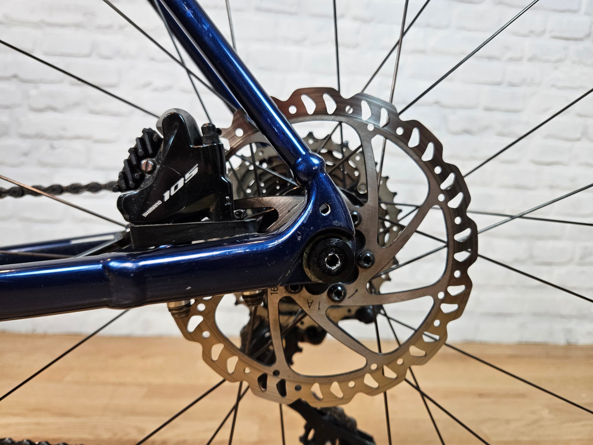 giant contend gravel bike 2022 Giant Defy Advanced 2 105
