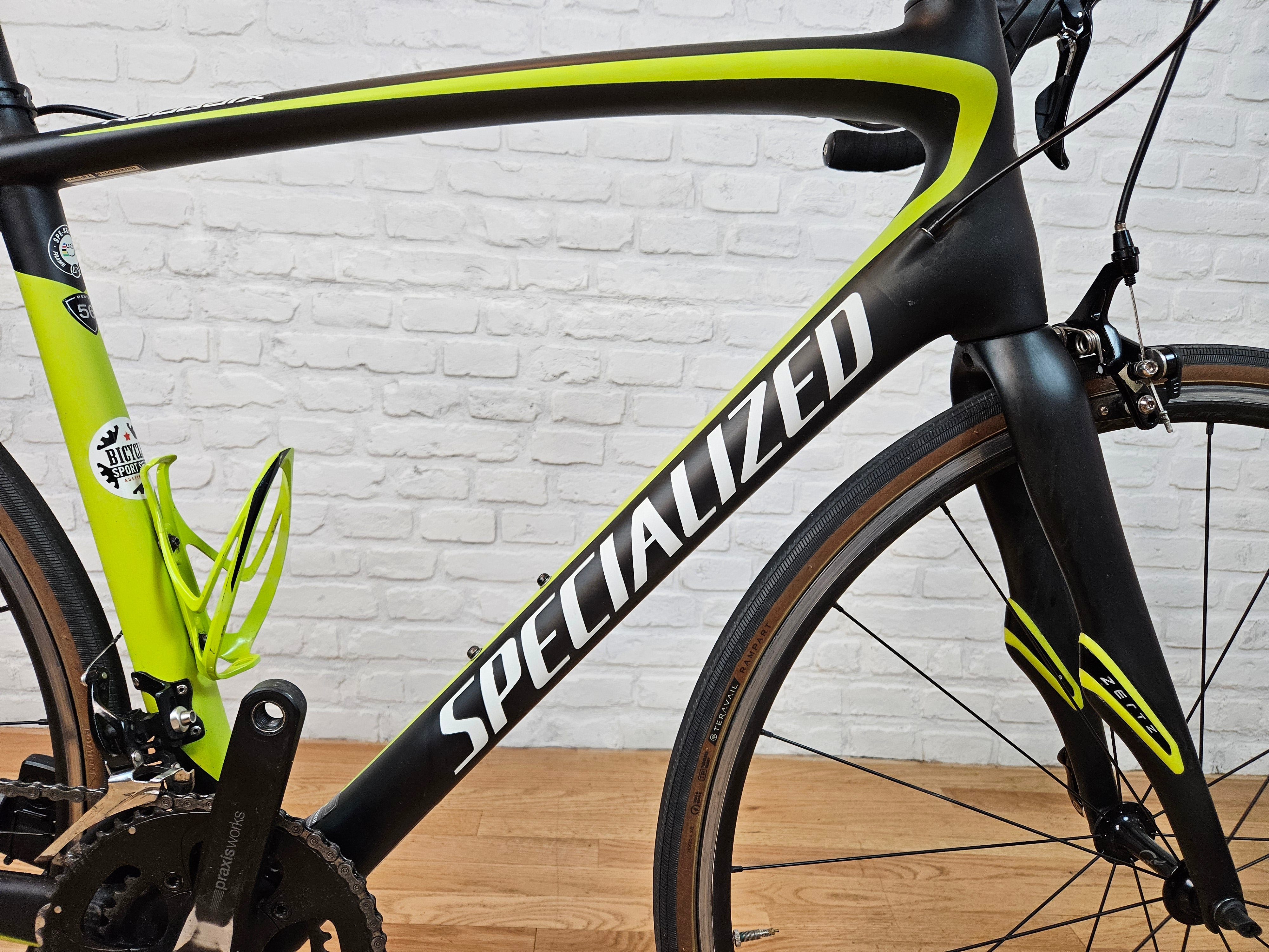 Used 2017 Specialized Roubaix SL4 105 56cm