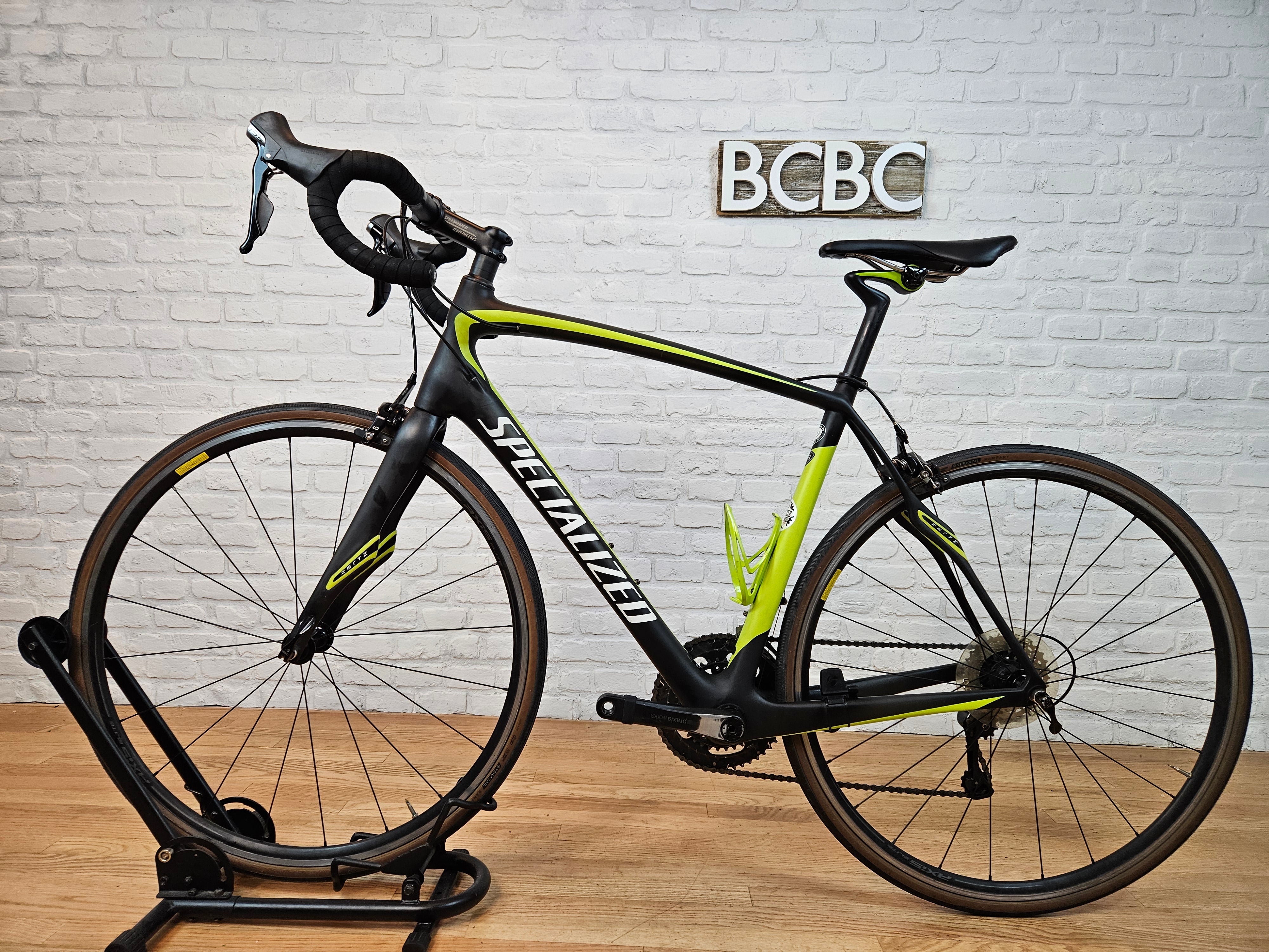 Used 2017 Specialized Roubaix SL4 105 56cm