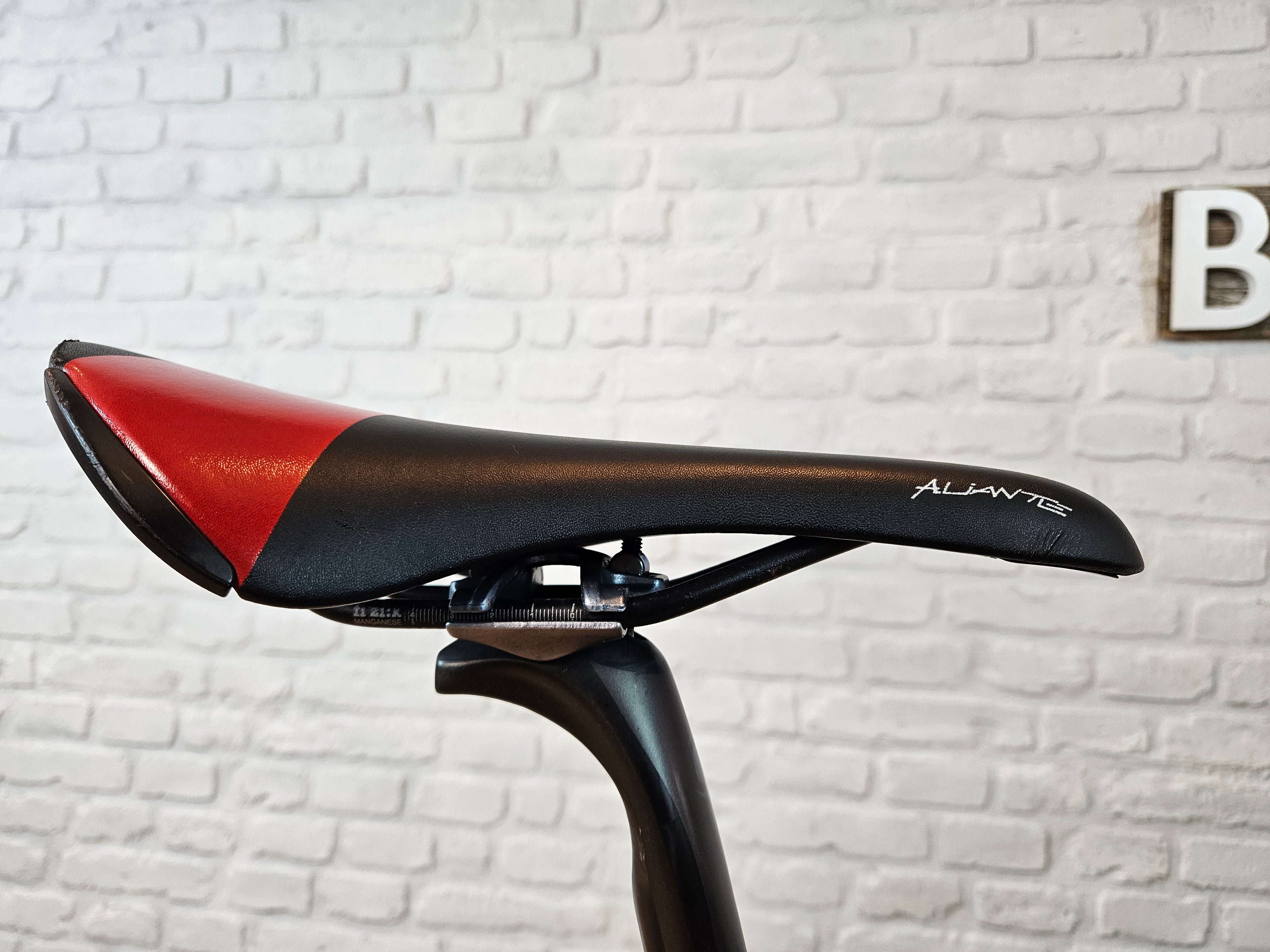 Used Road Bikes for Sale: Cannondale SuperSix EVO Hi Mod SRAM Red