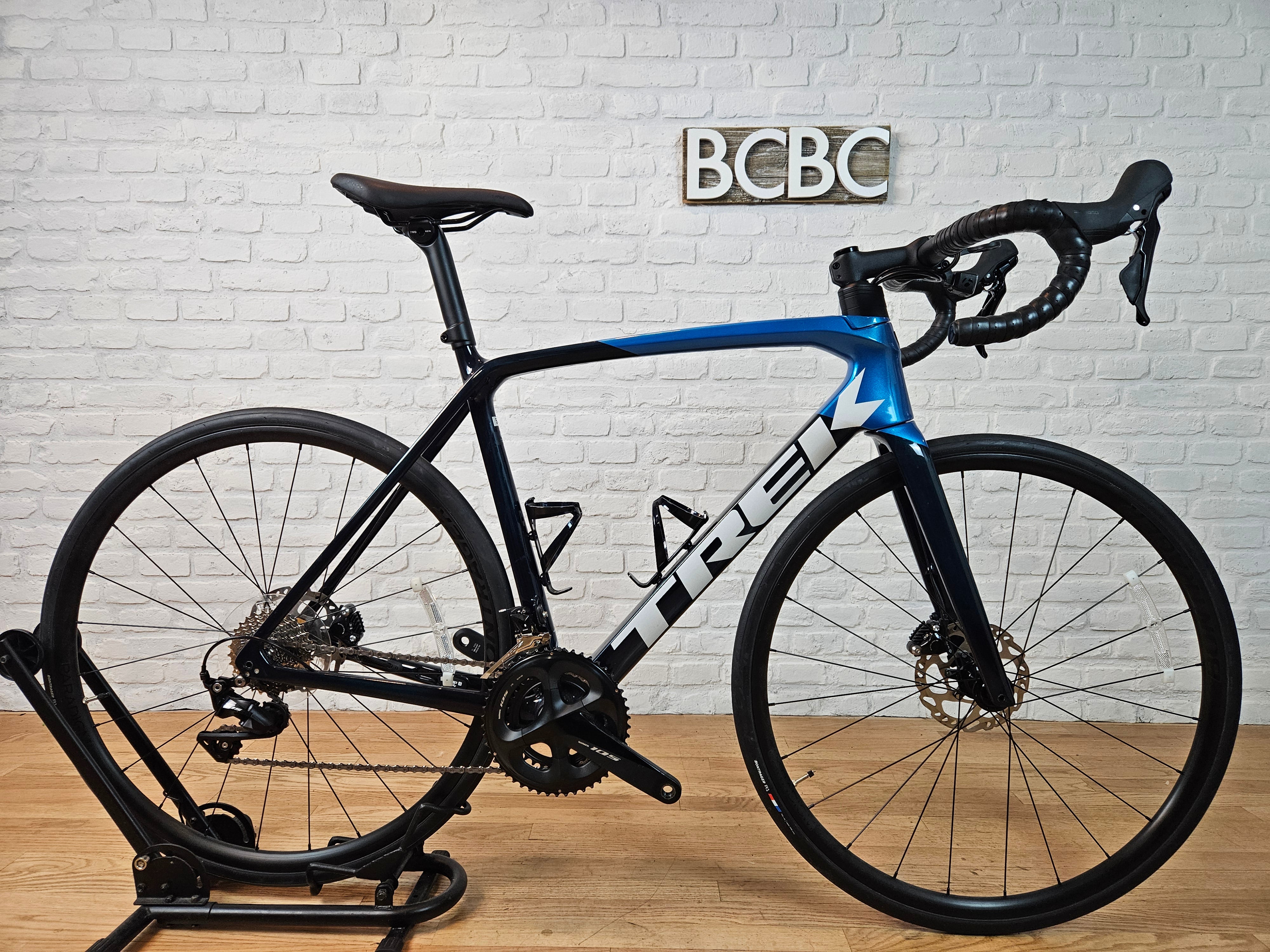 Used 2022 Trek Emonda SL5 Disc 105 – Size 56cm | Brooklyn Carbon