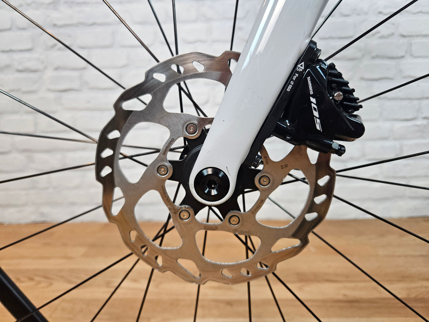 Used 2020 Specialized Roubaix Sport Futureshock 105 54cm