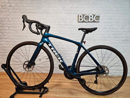 NEW 2023 Trek Domane SL 5 Disc 105 - 52cm - Brooklyn Carbon Bike Co.