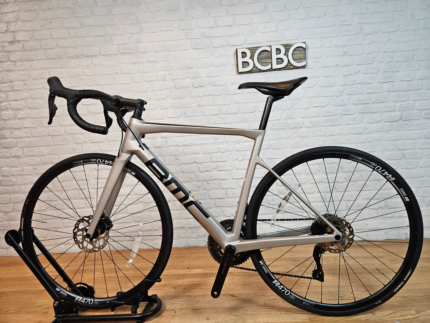 NEW 2023 BMC TeamMachine SLR FIVE 105 Di2 54cm - Brooklyn Carbon Bike Co.