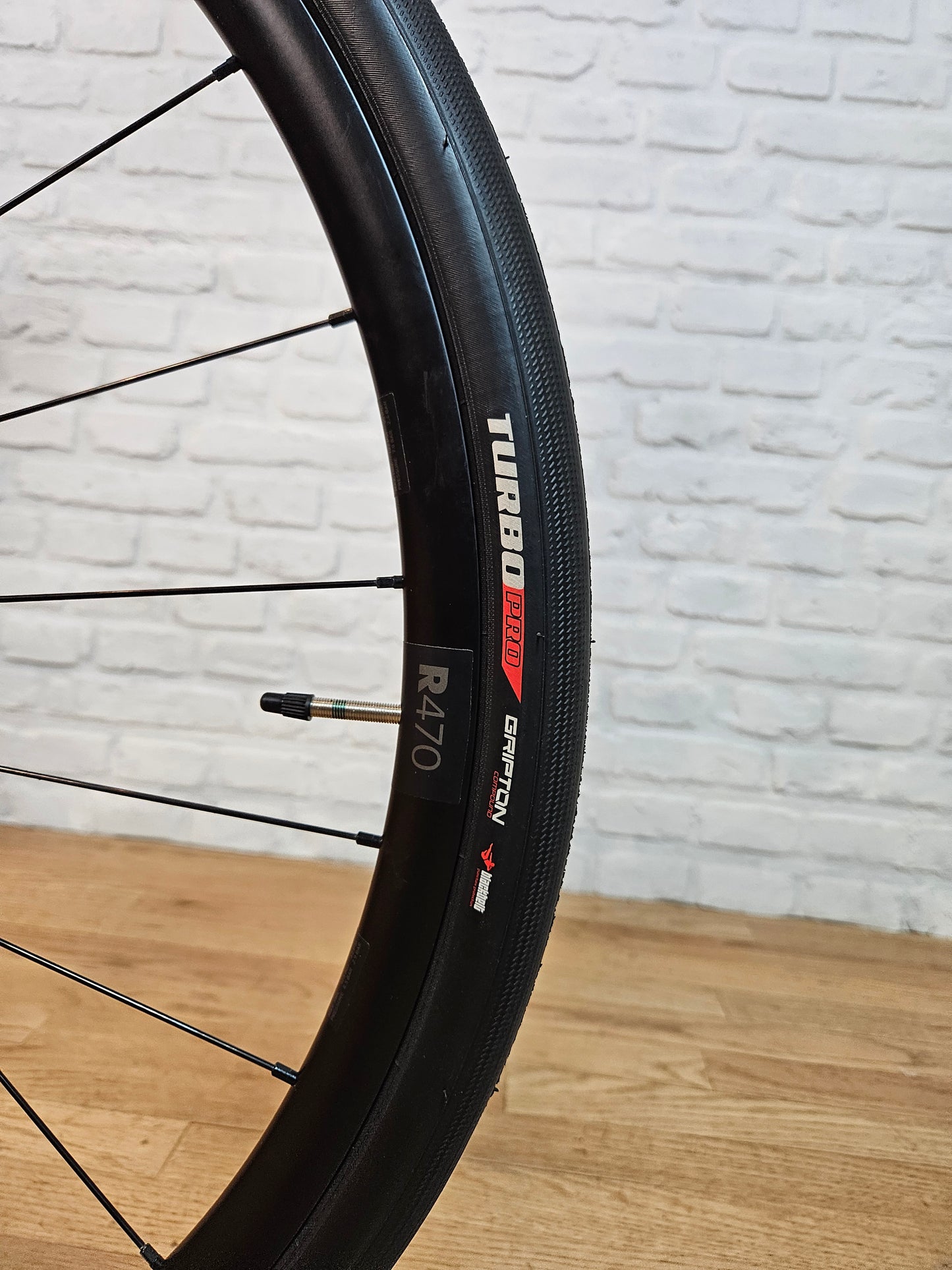 NEW 2023 Specialized Roubaix Sport Disc Futureshock 105 52cm - Brooklyn Carbon Bike Co.