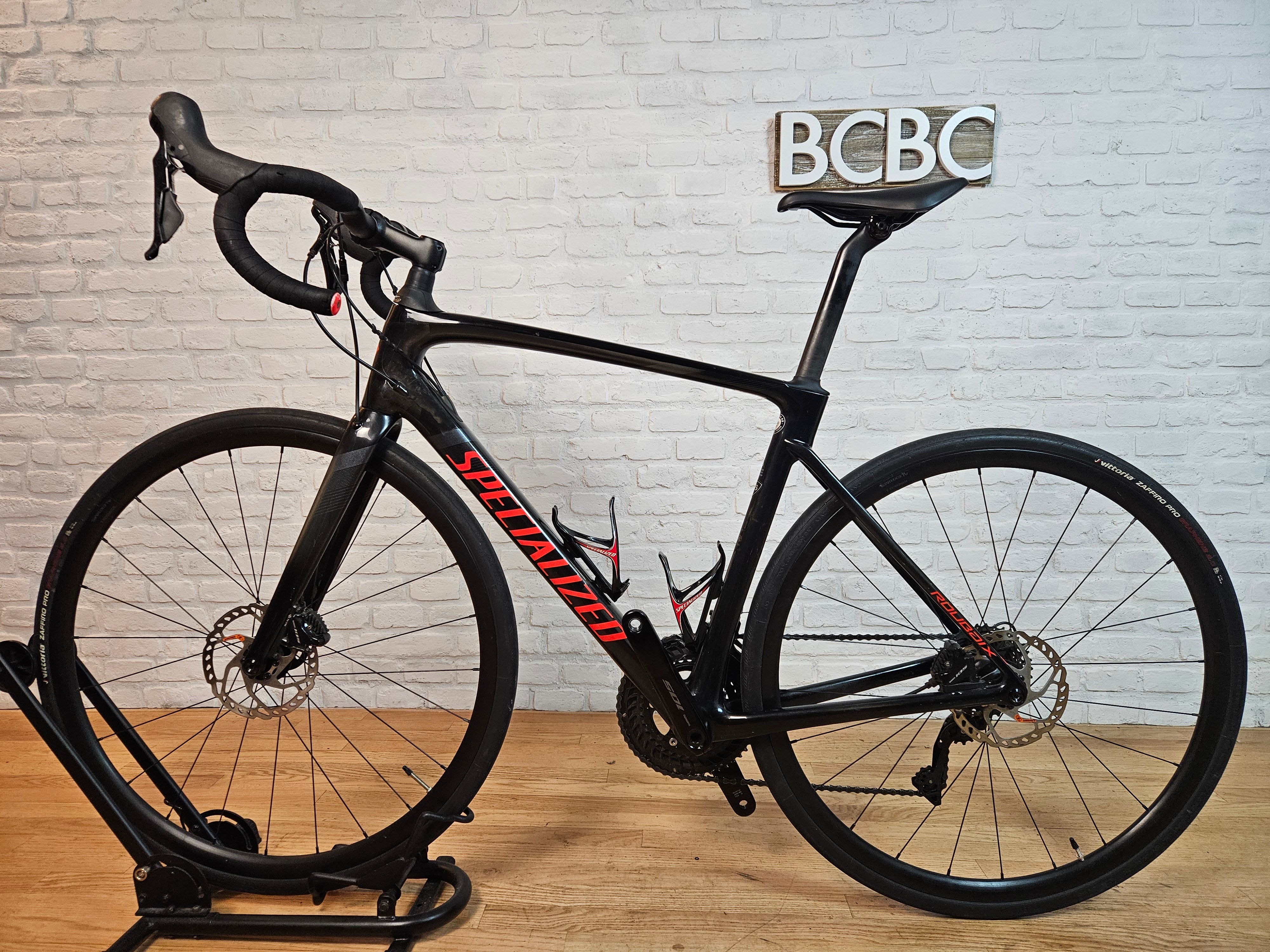 Used 2021 Specialized Roubaix Sport Disc Futureshock 105 - 56cm