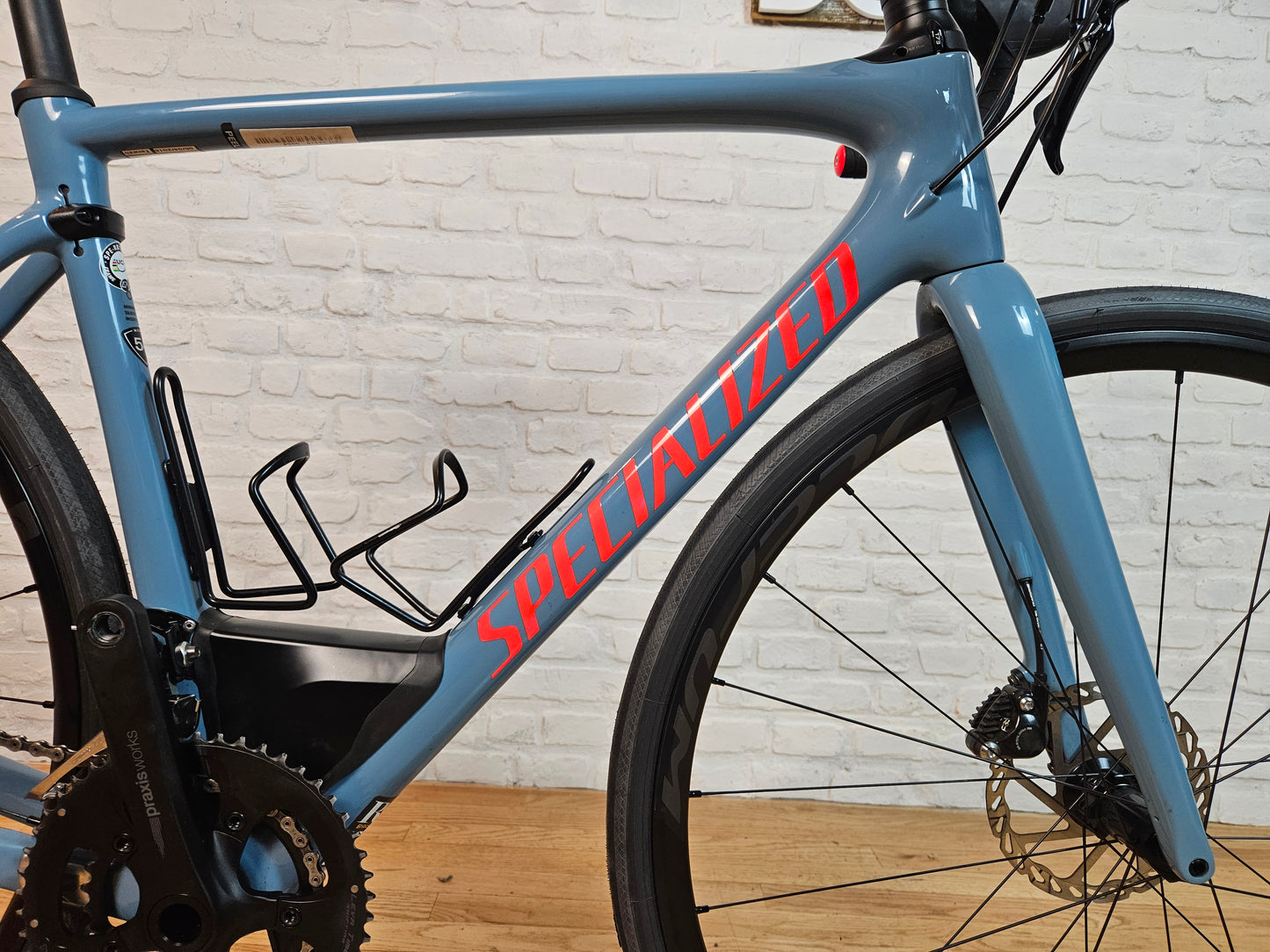 Used 2019 Specialized Roubaix Comp Disc Futureshock 105 54cm - Brooklyn Carbon Bike Co.