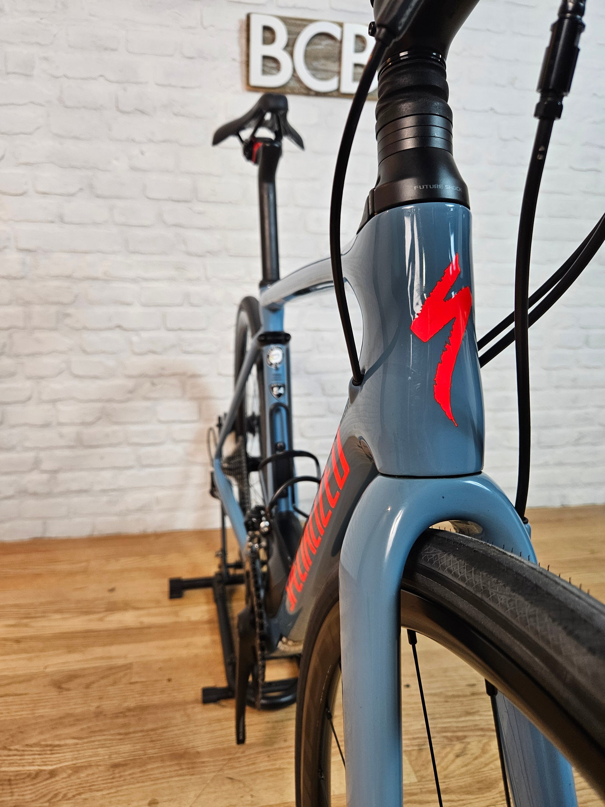 Used 2019 Specialized Roubaix Comp Disc Futureshock 105 54cm - Brooklyn Carbon Bike Co.