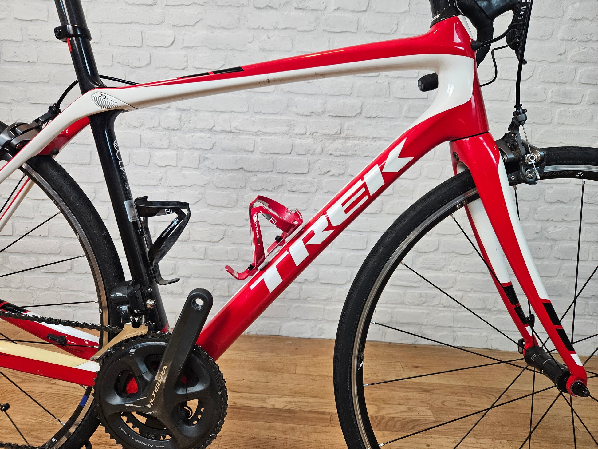 Used 2015 Trek Domane 5.9 Ultegra Di2 54cm - Brooklyn Carbon Bike Co.