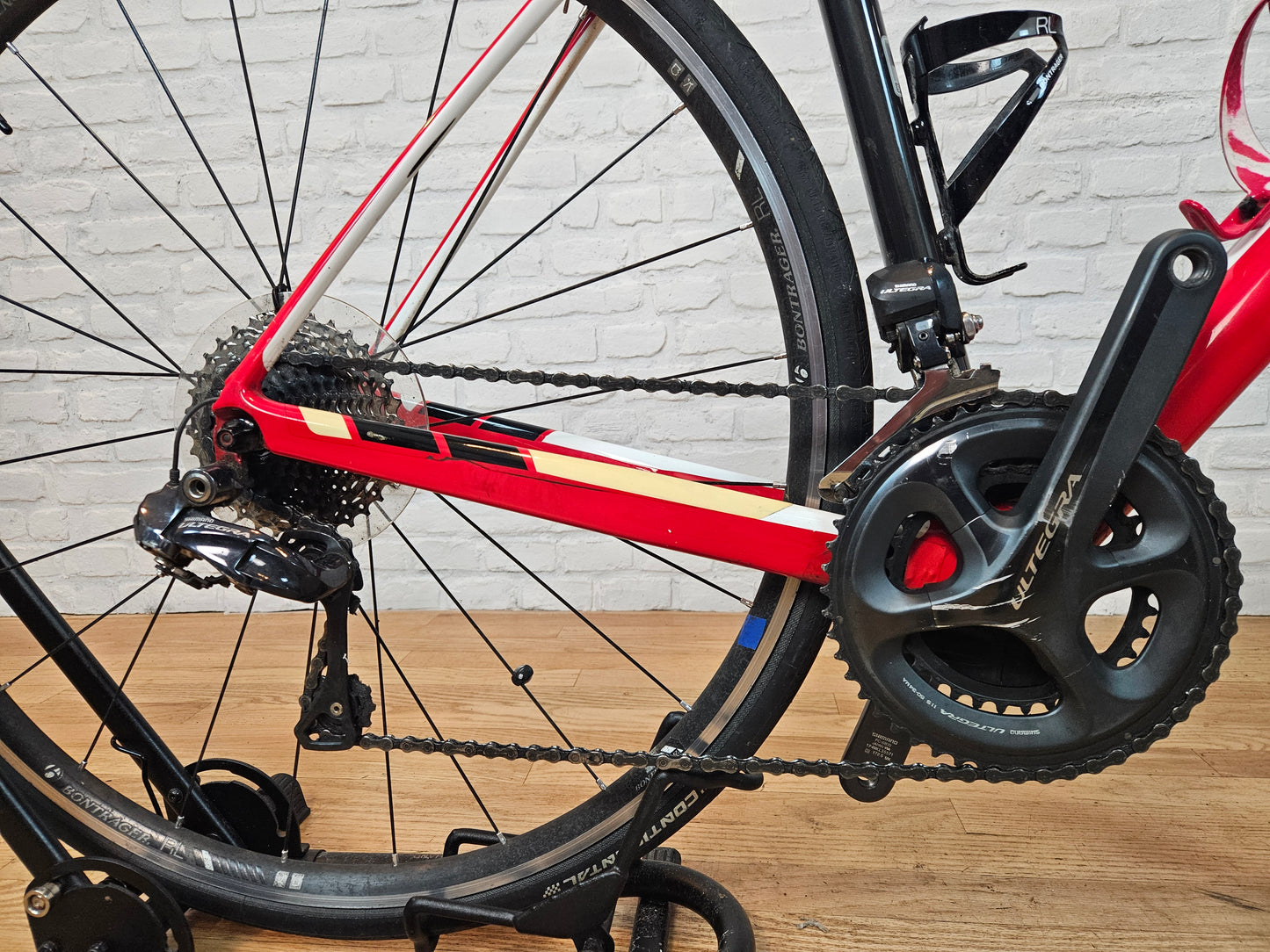 Used 2015 Trek Domane 5.9 Ultegra Di2 54cm - Brooklyn Carbon Bike Co.