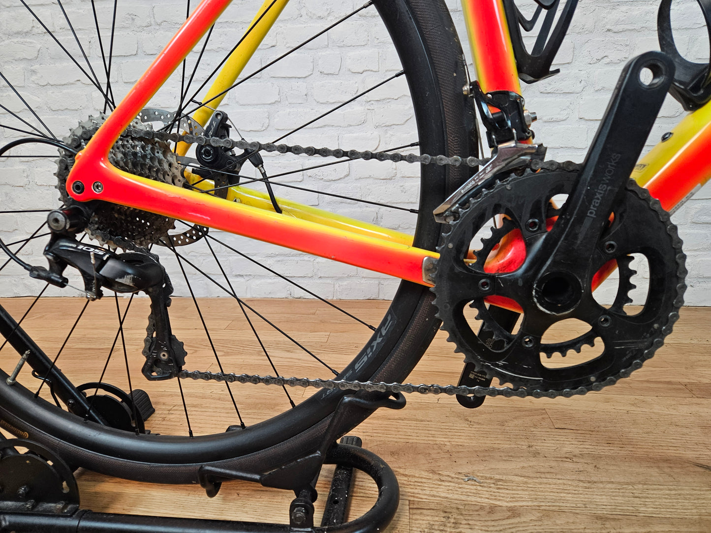 Used 2018 Specialized Roubaix Sport Disc Futureshock 105  – Size 56cm - Brooklyn Carbon Bike Co.