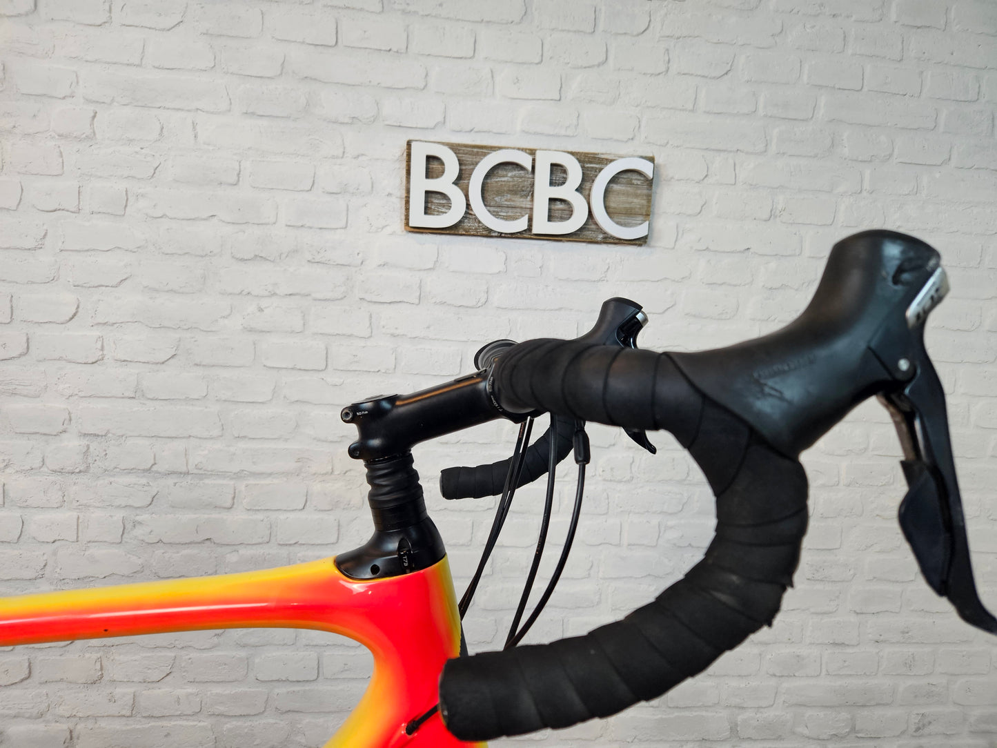 Used 2018 Specialized Roubaix Sport Disc Futureshock 105  – Size 56cm - Brooklyn Carbon Bike Co.