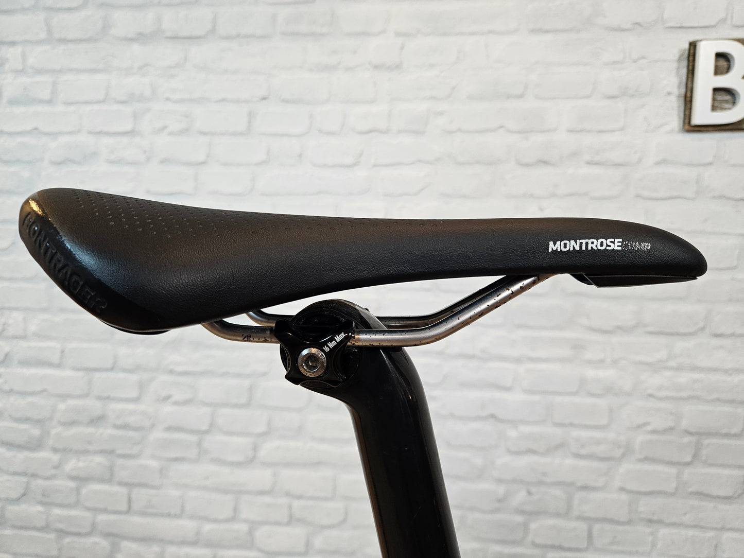 Used 2019 Trek Emonda SL6 Ultegra  – Size 52cm - Brooklyn Carbon Bike Co.