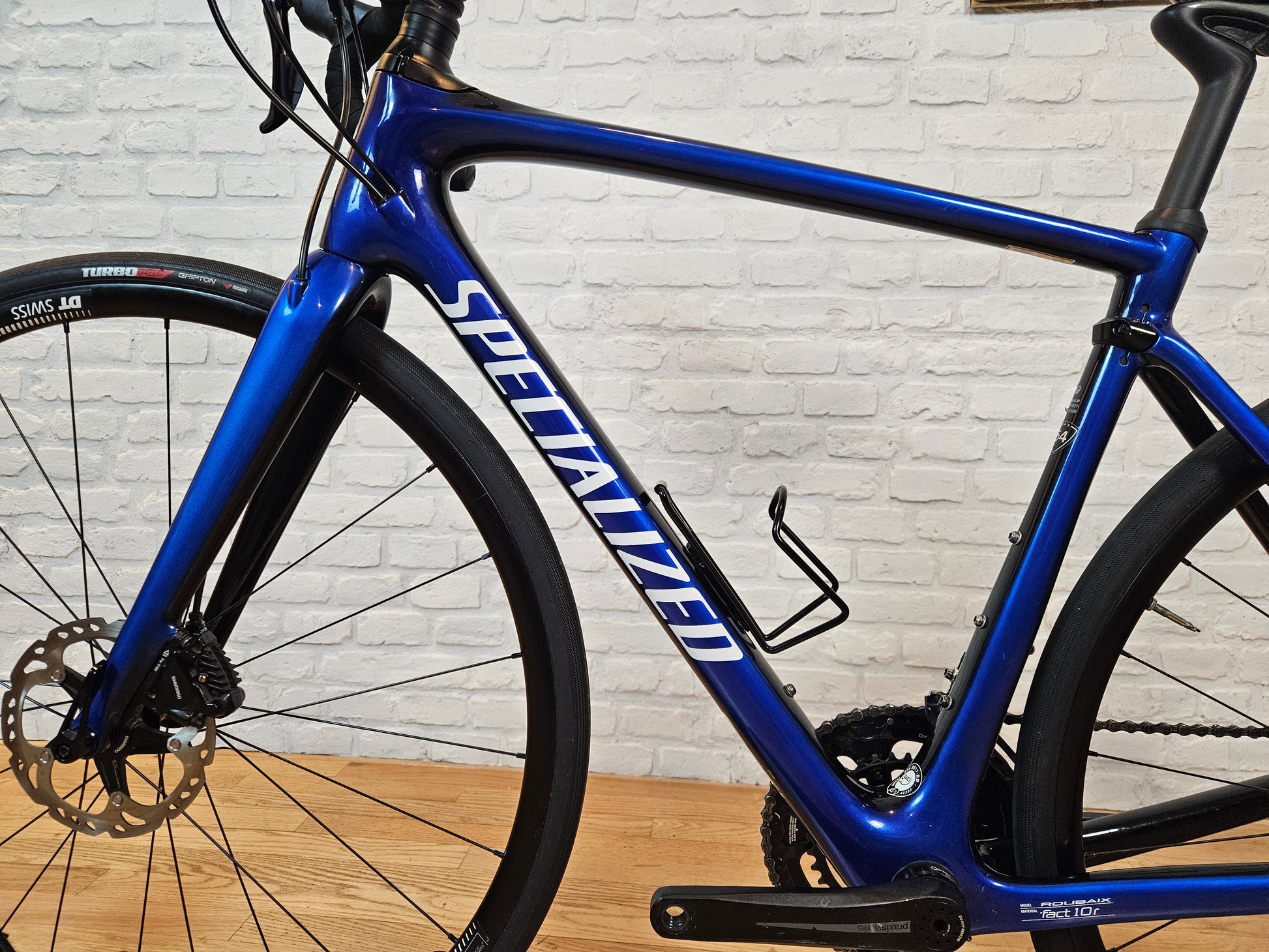 Used 2019 Specialized Roubaix Comp Disc Futureshock 105 Ultegra 54cm - Brooklyn Carbon Bike Co.