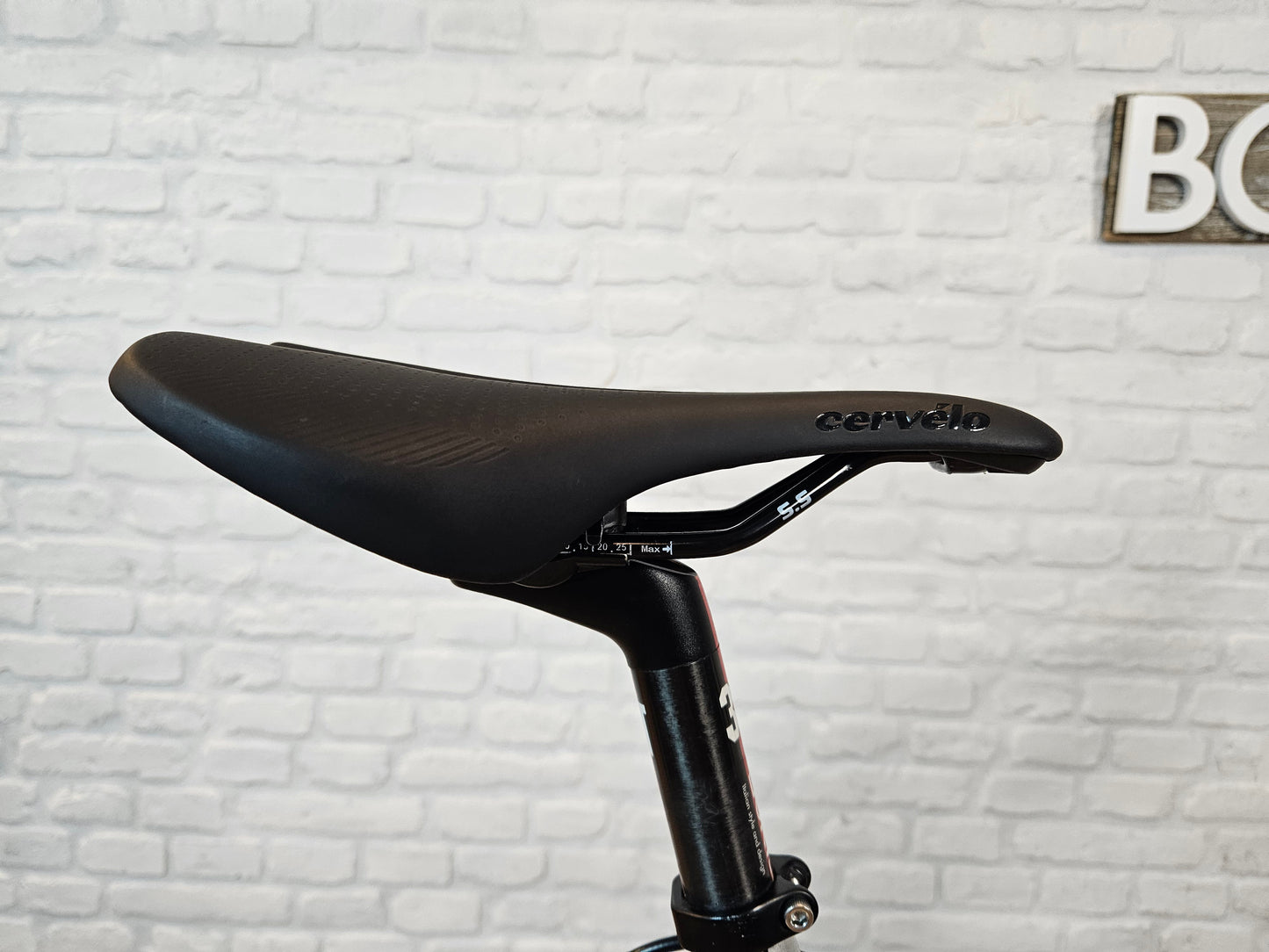 Used 2014 Cervelo R3 105 58cm - Brooklyn Carbon Bike Co.