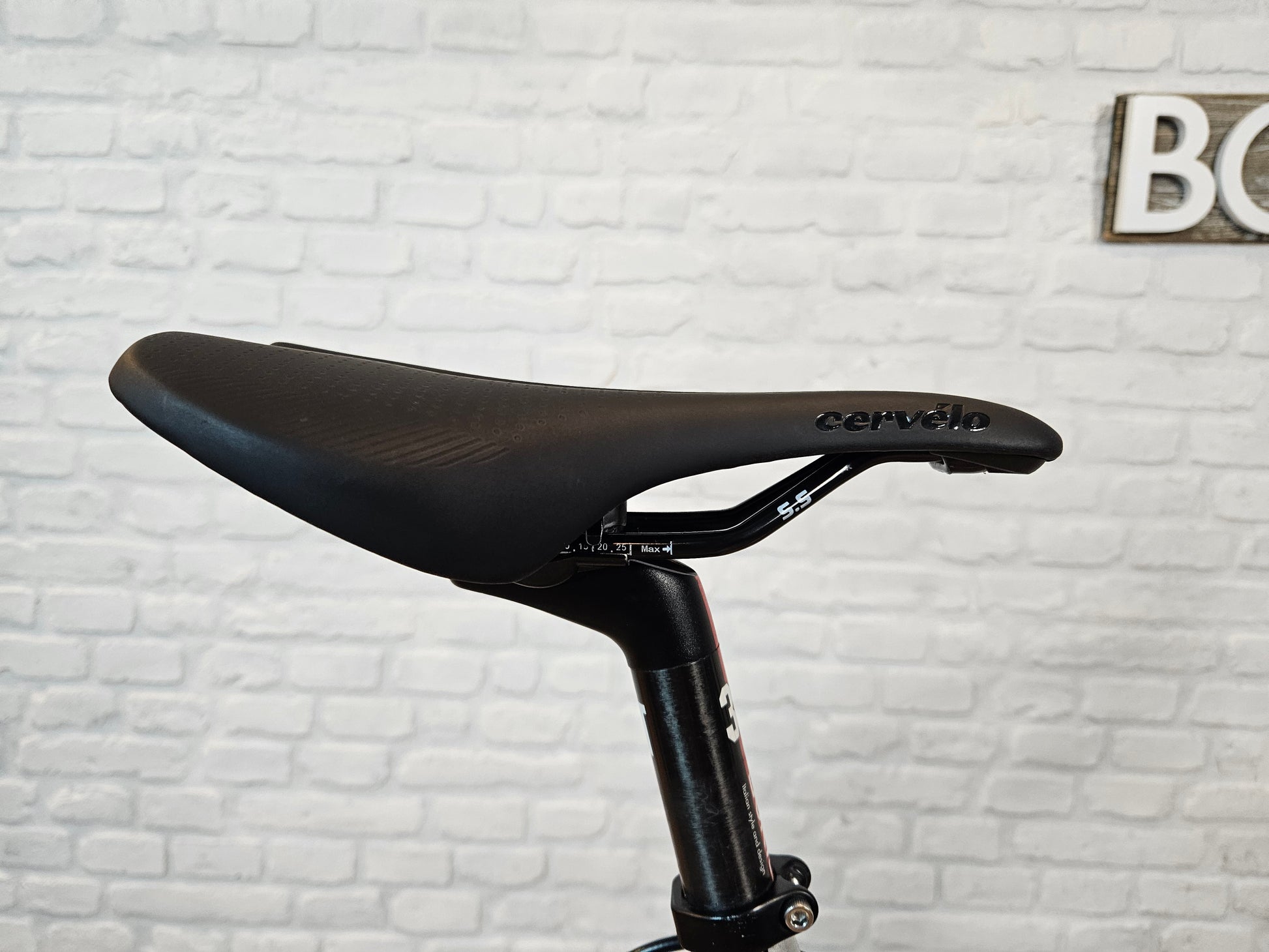 Used 2014 Cervelo R3 105 58cm - Brooklyn Carbon Bike Co.