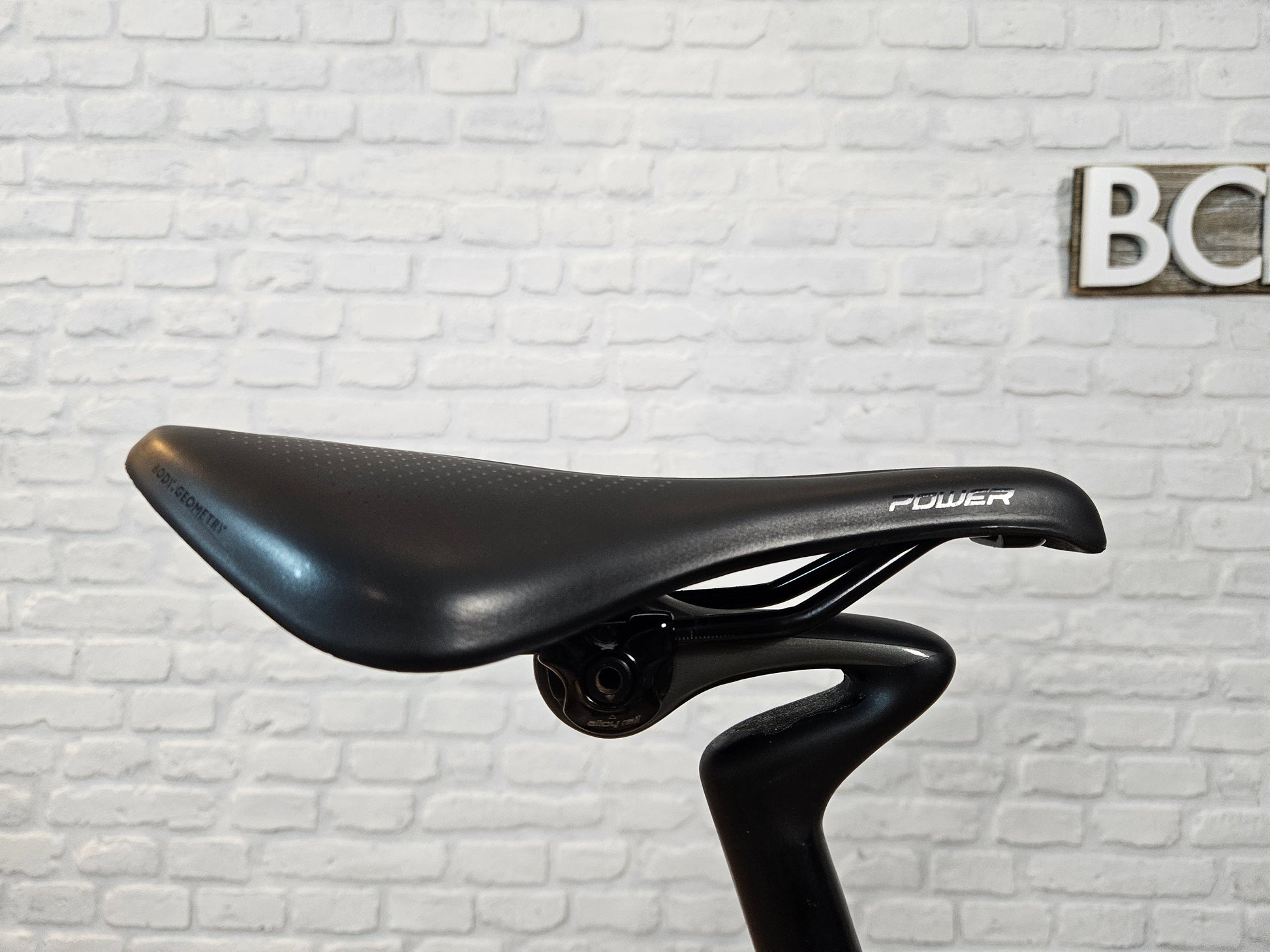 Used 2019 Specialized Roubaix Comp Disc Futureshock Ultegra Di2 - 52cm - Brooklyn Carbon Bike Co.