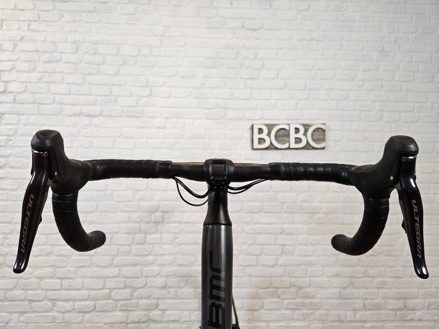 Used 2019 BMC RoadMachine 01 THREE Disc Ultegra Di2 - 61cm - Brooklyn Carbon Bike Co.