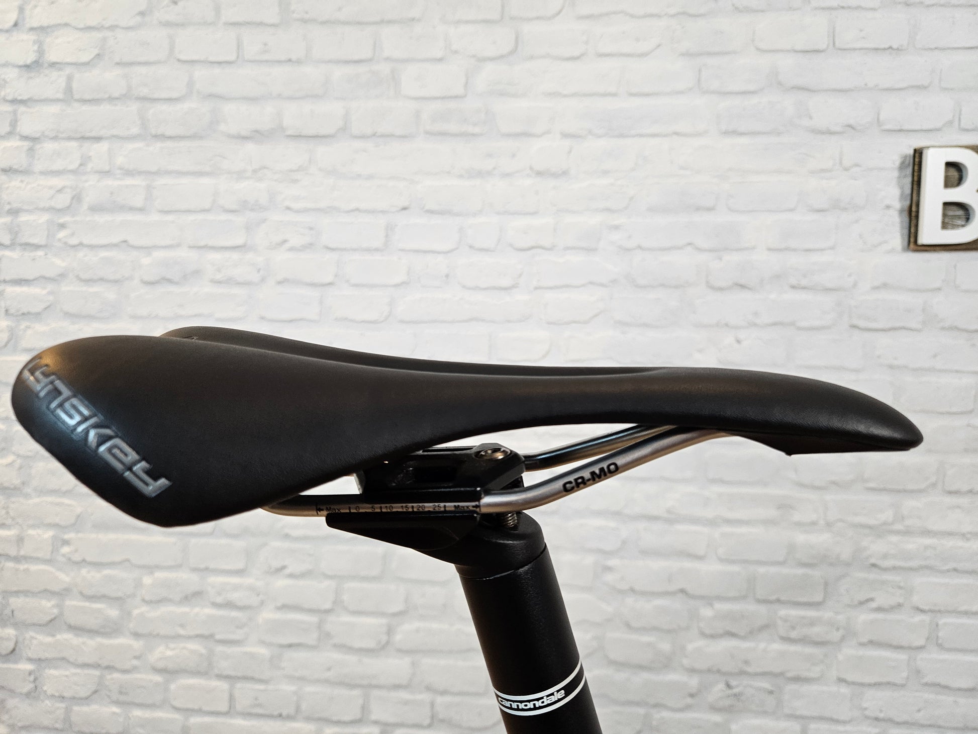 Used 2014 Cannondale SuperSix 5 105 - 56cm - Brooklyn Carbon Bike Co.