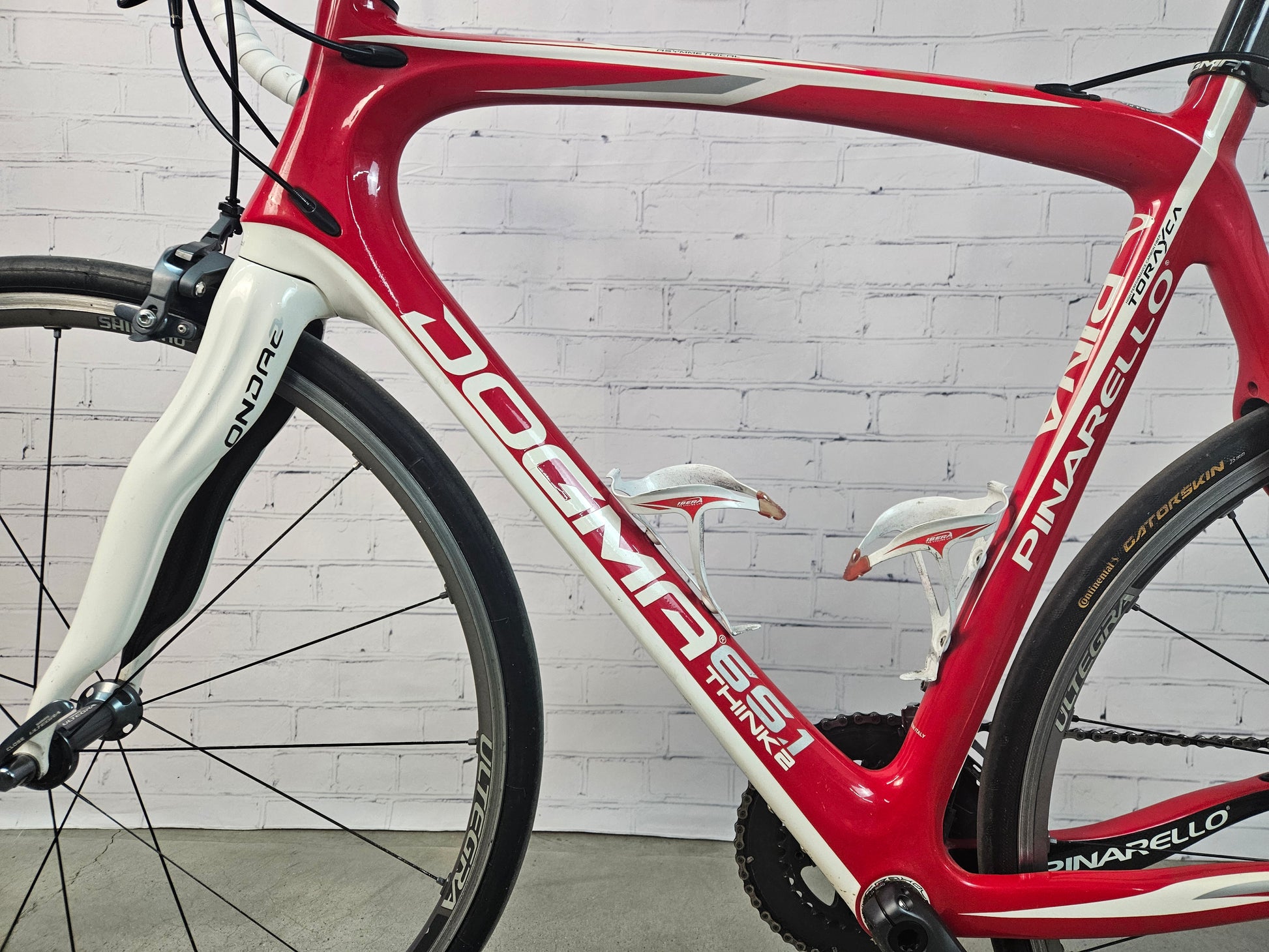 Used 2014 Pinarello Dogma 65.1 Think 2 Ultegra – 60cm - Brooklyn Carbon Bike Co.