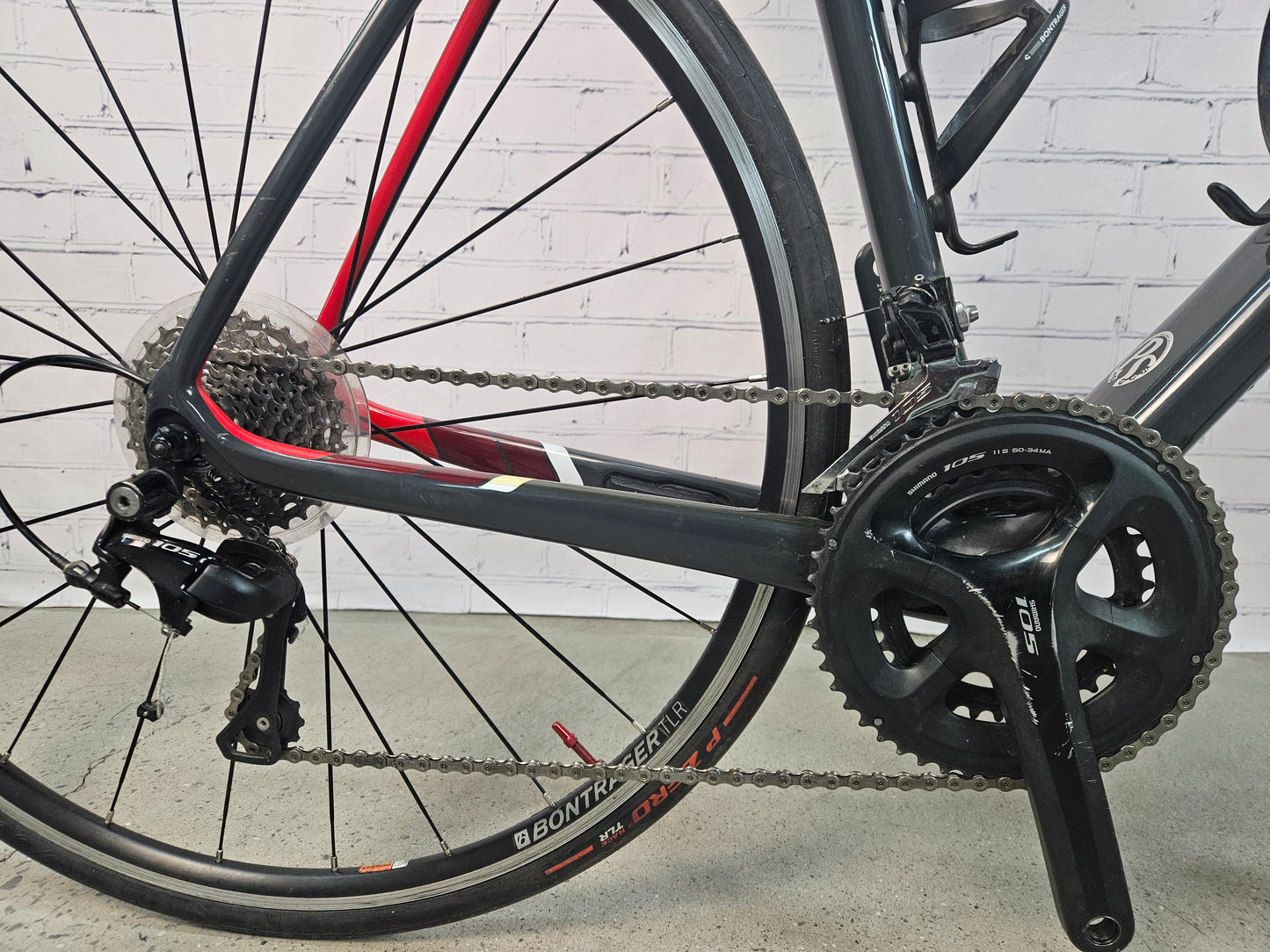 Used 2018 Trek Domane SL5 105  – Size 58cm - Brooklyn Carbon Bike Co.